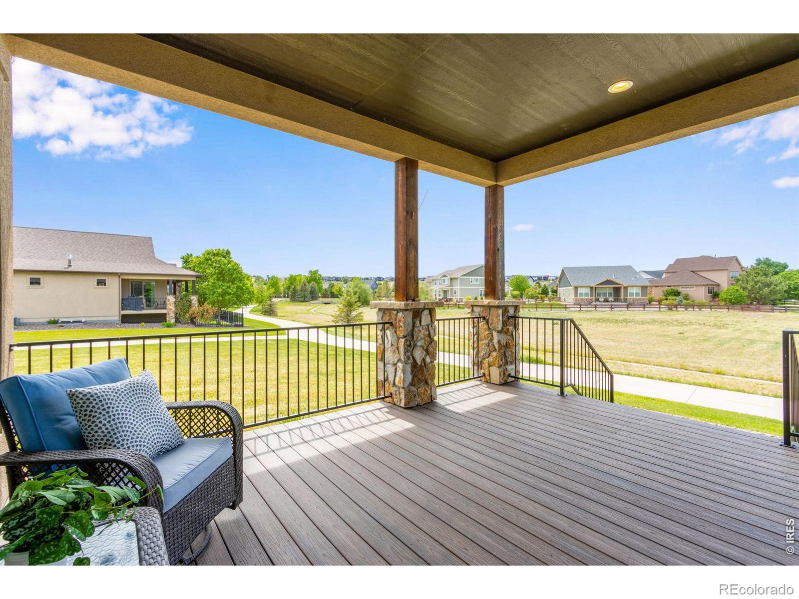 MLS Image #33 for 2006  vineyard drive,windsor, Colorado