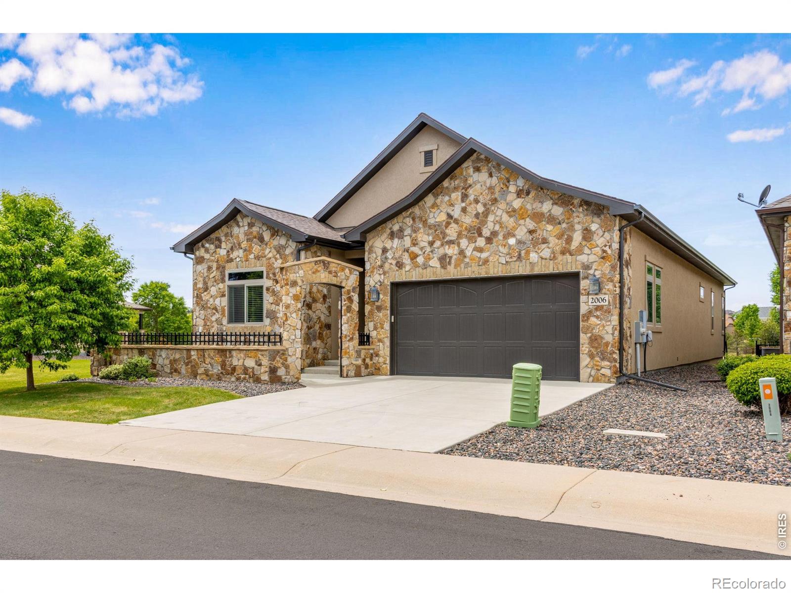 MLS Image #5 for 2006  vineyard drive,windsor, Colorado