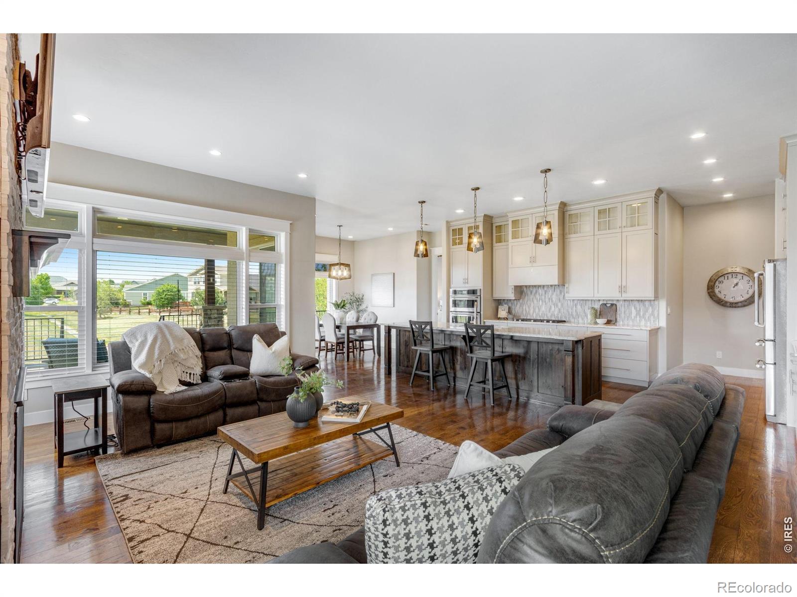 MLS Image #7 for 2006  vineyard drive,windsor, Colorado