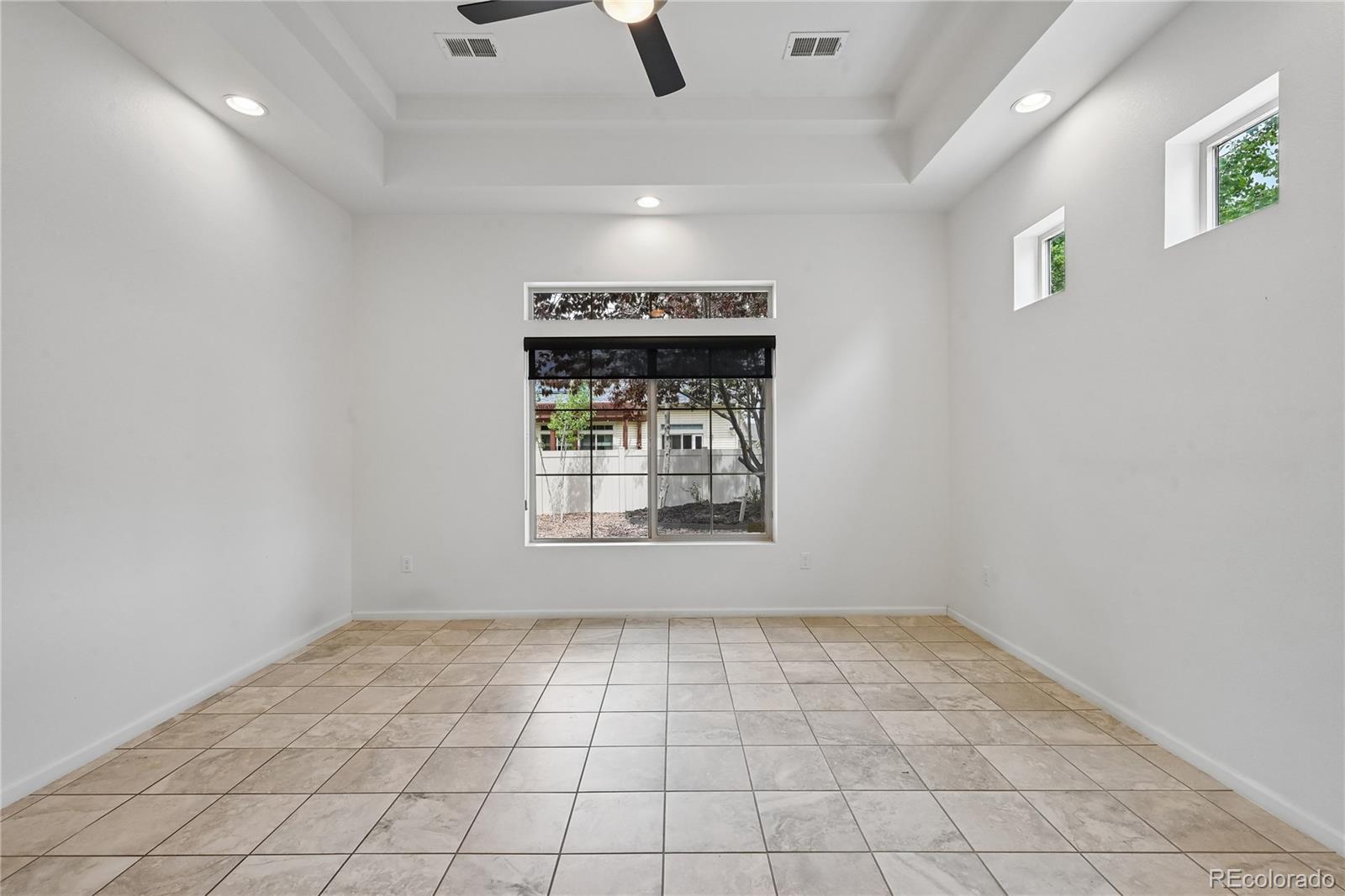MLS Image #10 for 19523 e 54th avenue,denver, Colorado