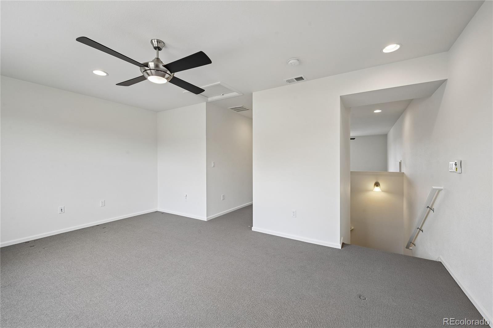 MLS Image #17 for 19523 e 54th avenue,denver, Colorado