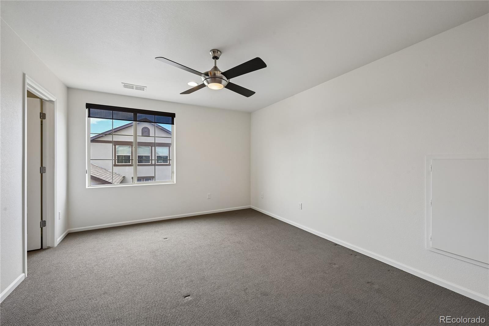 MLS Image #18 for 19523 e 54th avenue,denver, Colorado