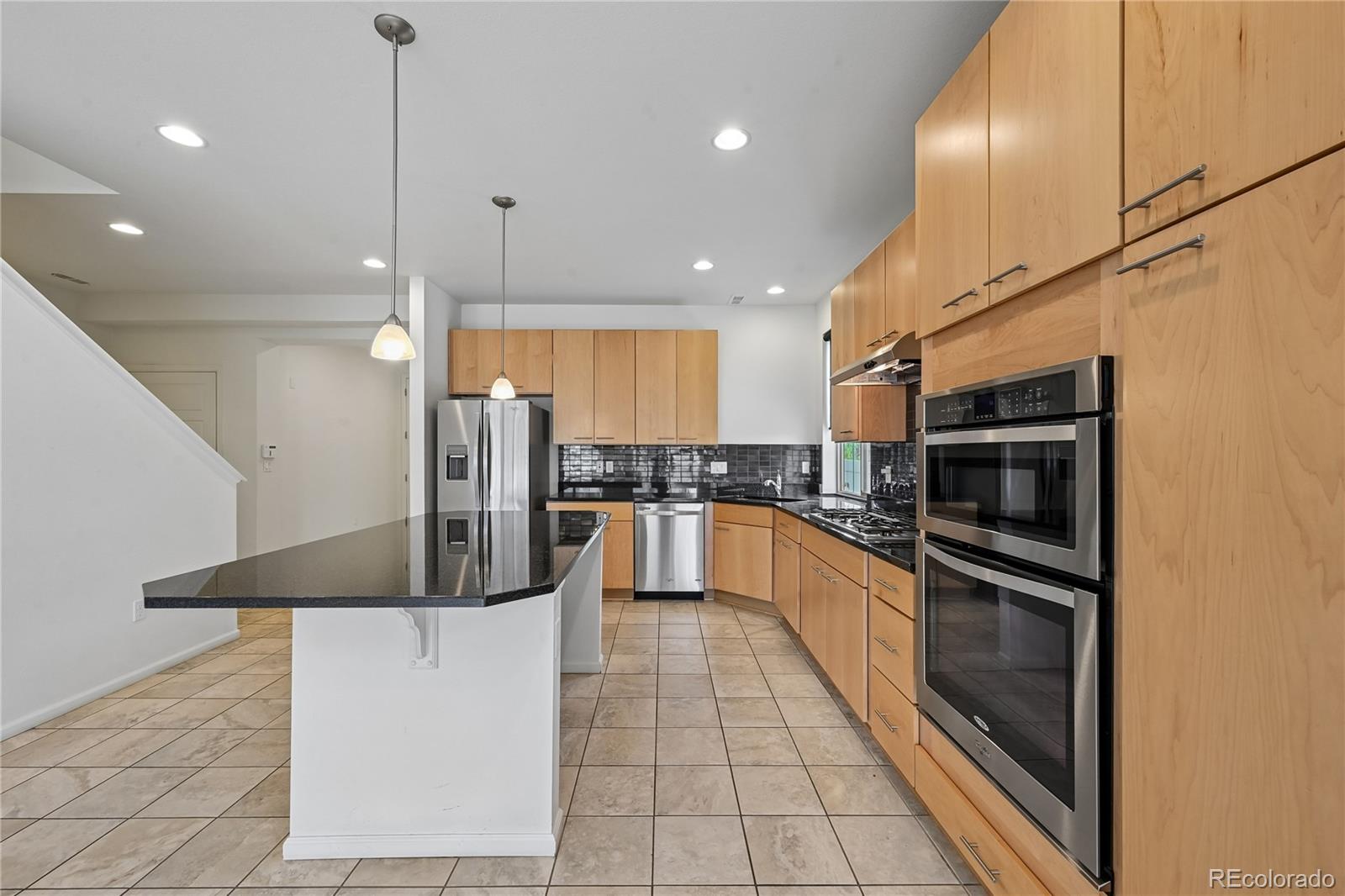 MLS Image #3 for 19523 e 54th avenue,denver, Colorado