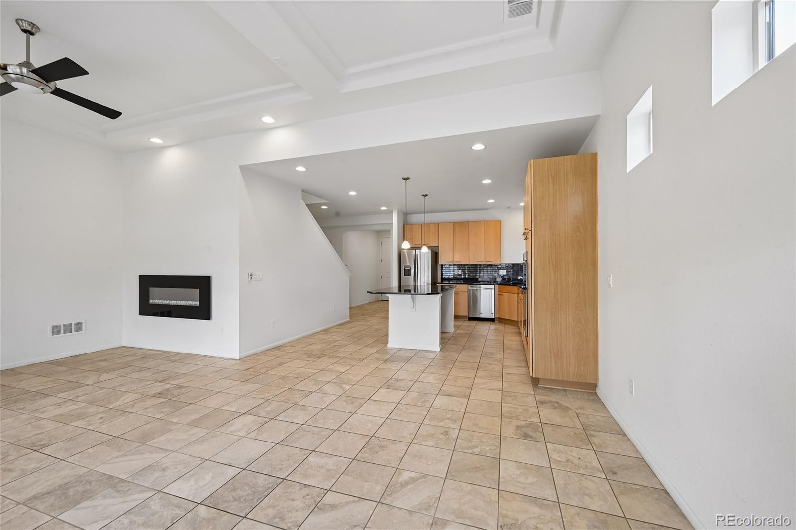 MLS Image #4 for 19523 e 54th avenue,denver, Colorado
