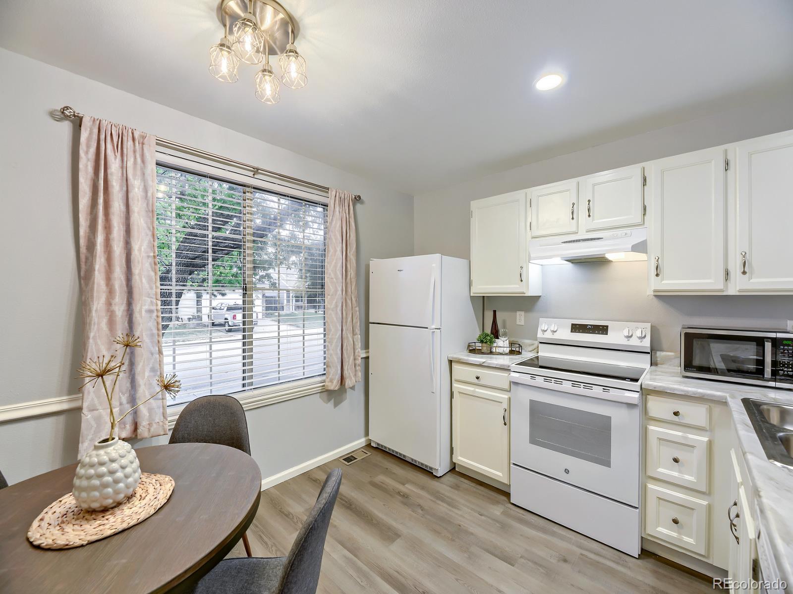 MLS Image #4 for 5595 s zang street,littleton, Colorado
