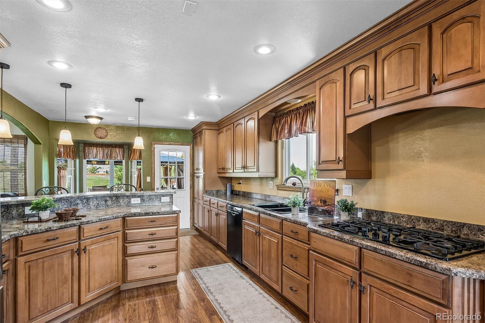 MLS Image #10 for 10765 w berry drive,littleton, Colorado