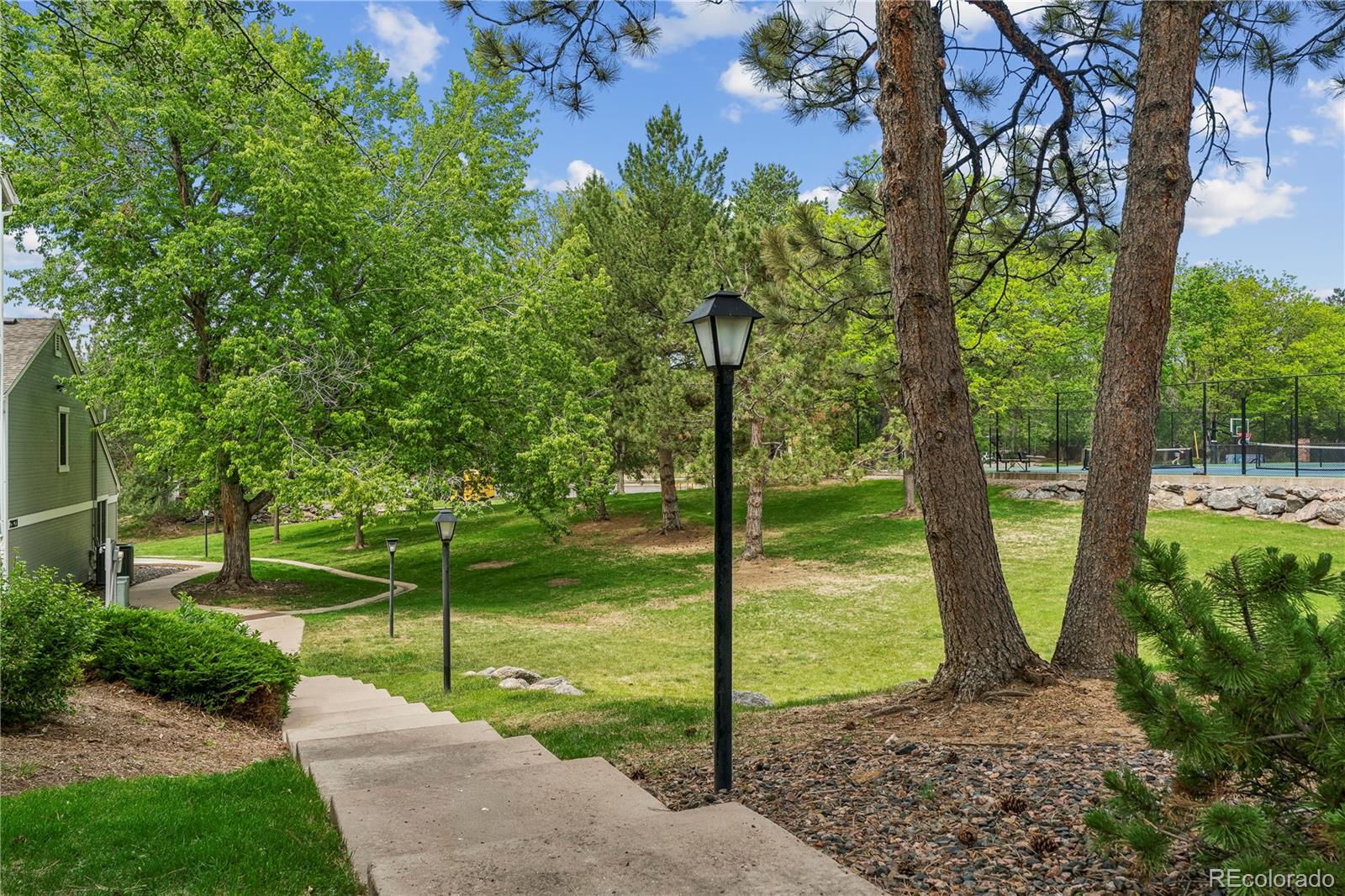MLS Image #18 for 2811 w long drive,littleton, Colorado