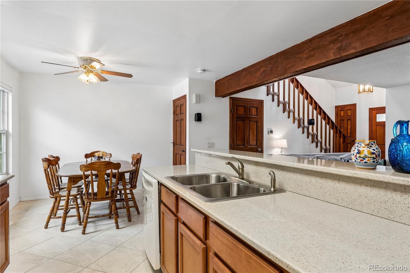 MLS Image #8 for 2811 w long drive,littleton, Colorado