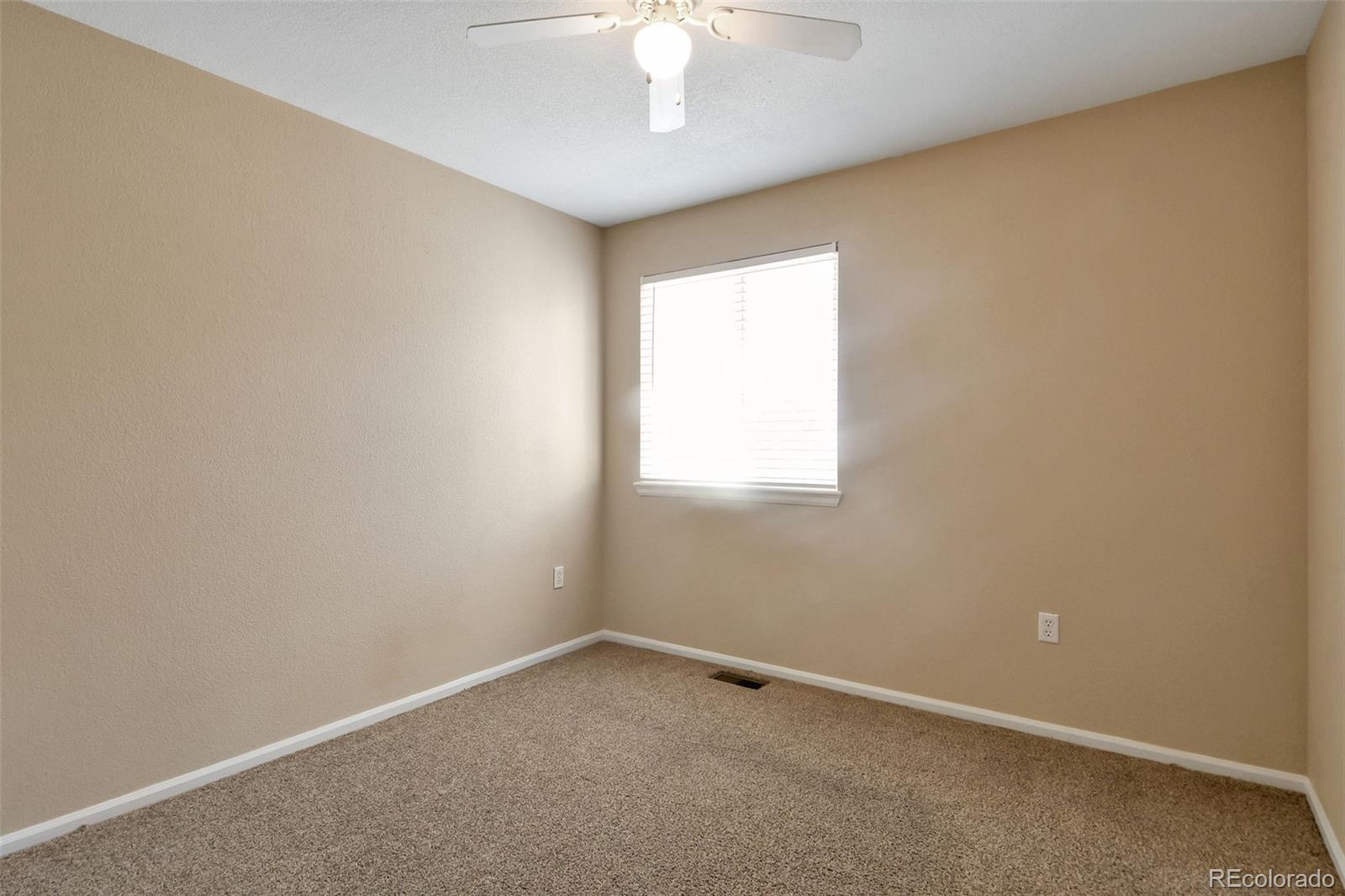 MLS Image #17 for 22193 e mercer place,aurora, Colorado