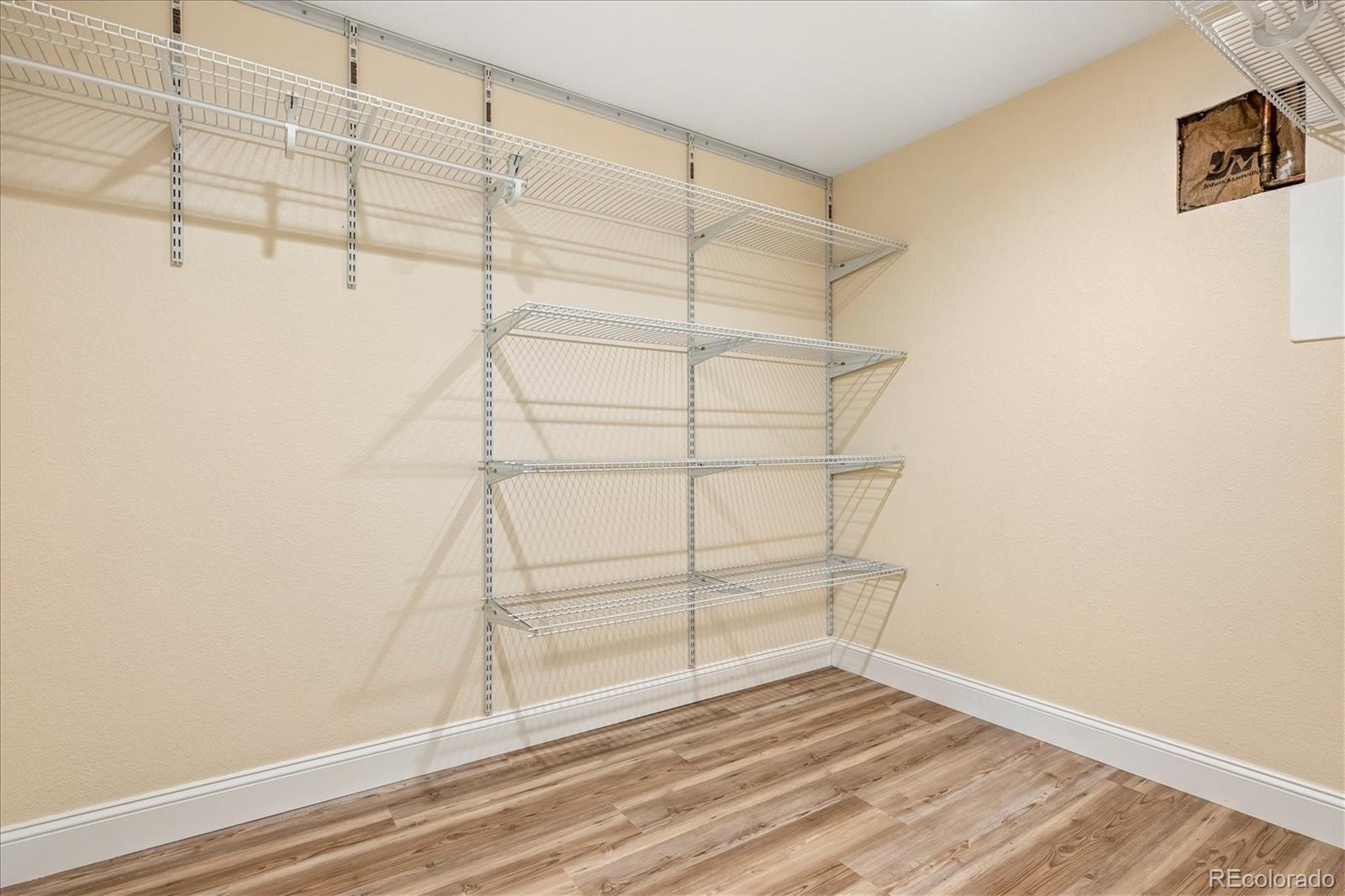 MLS Image #20 for 10894 e wesley avenue,aurora, Colorado