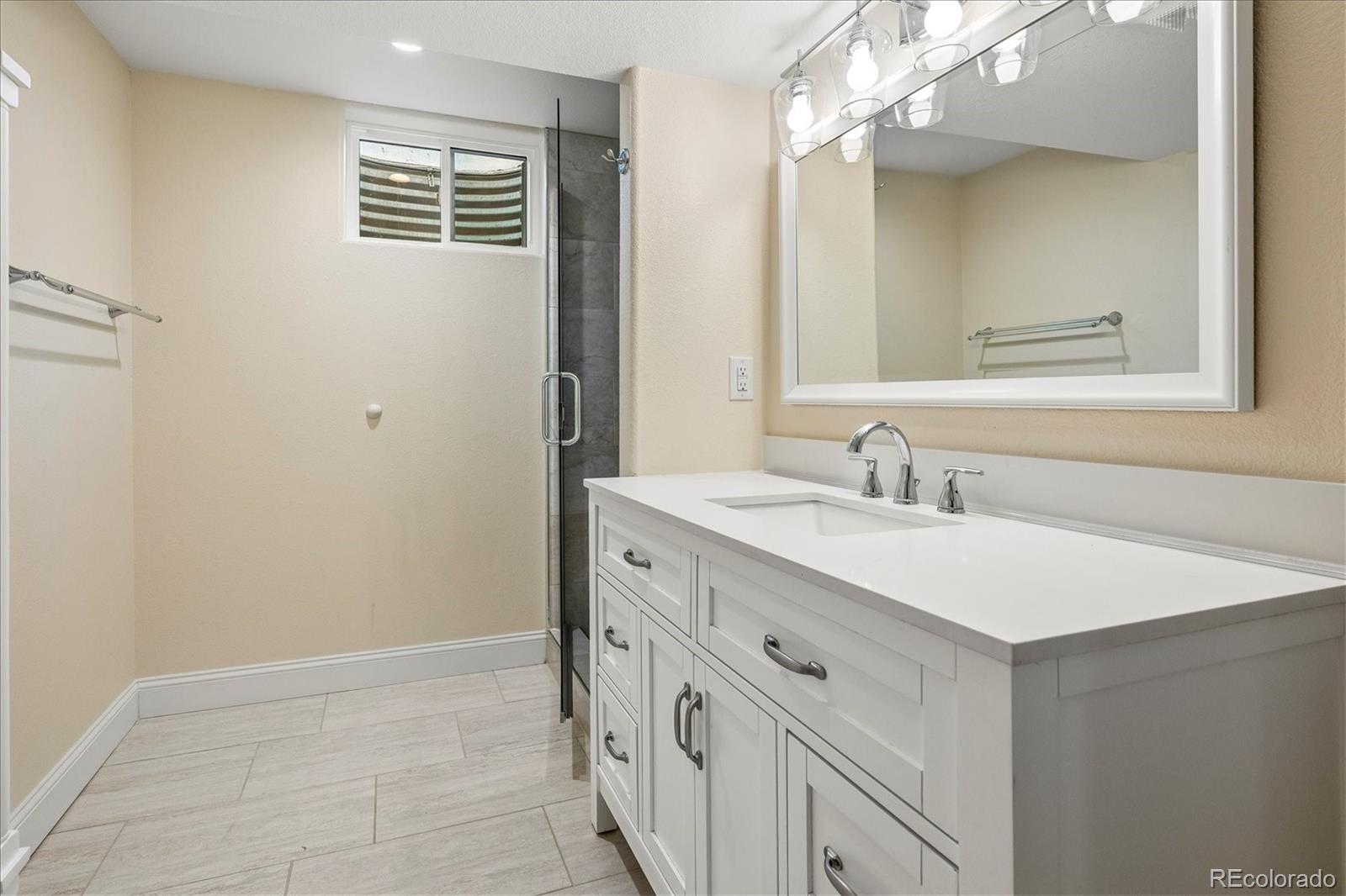 MLS Image #22 for 10894 e wesley avenue,aurora, Colorado
