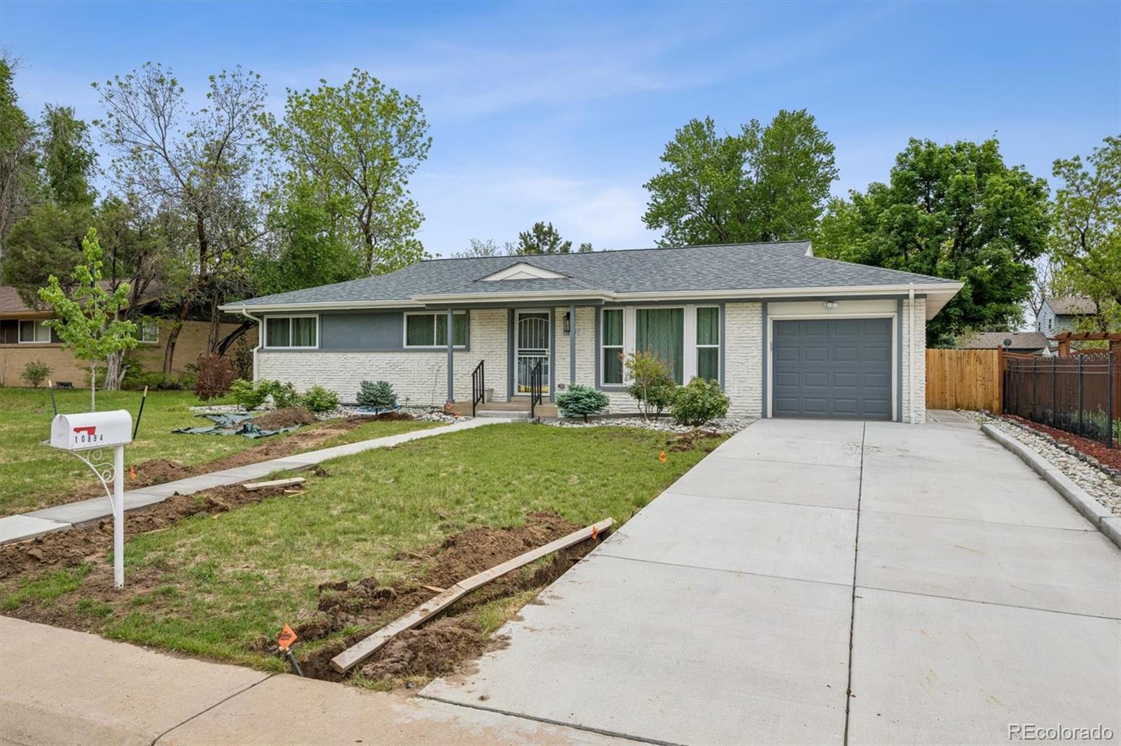 MLS Image #27 for 10894 e wesley avenue,aurora, Colorado