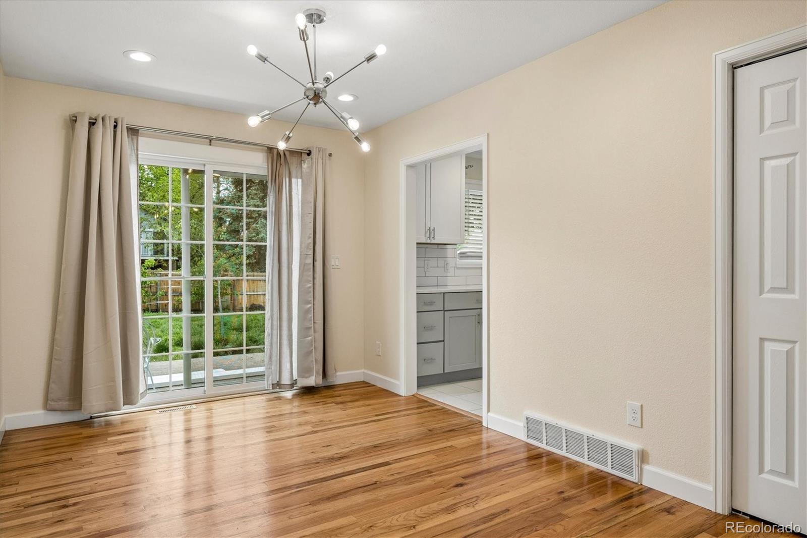 MLS Image #8 for 10894 e wesley avenue,aurora, Colorado