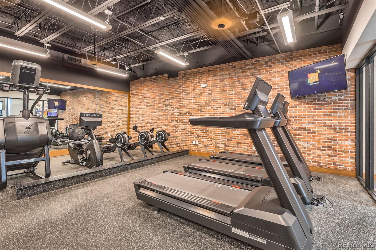 MLS Image #31 for 27205 e bayaud avenue,aurora, Colorado