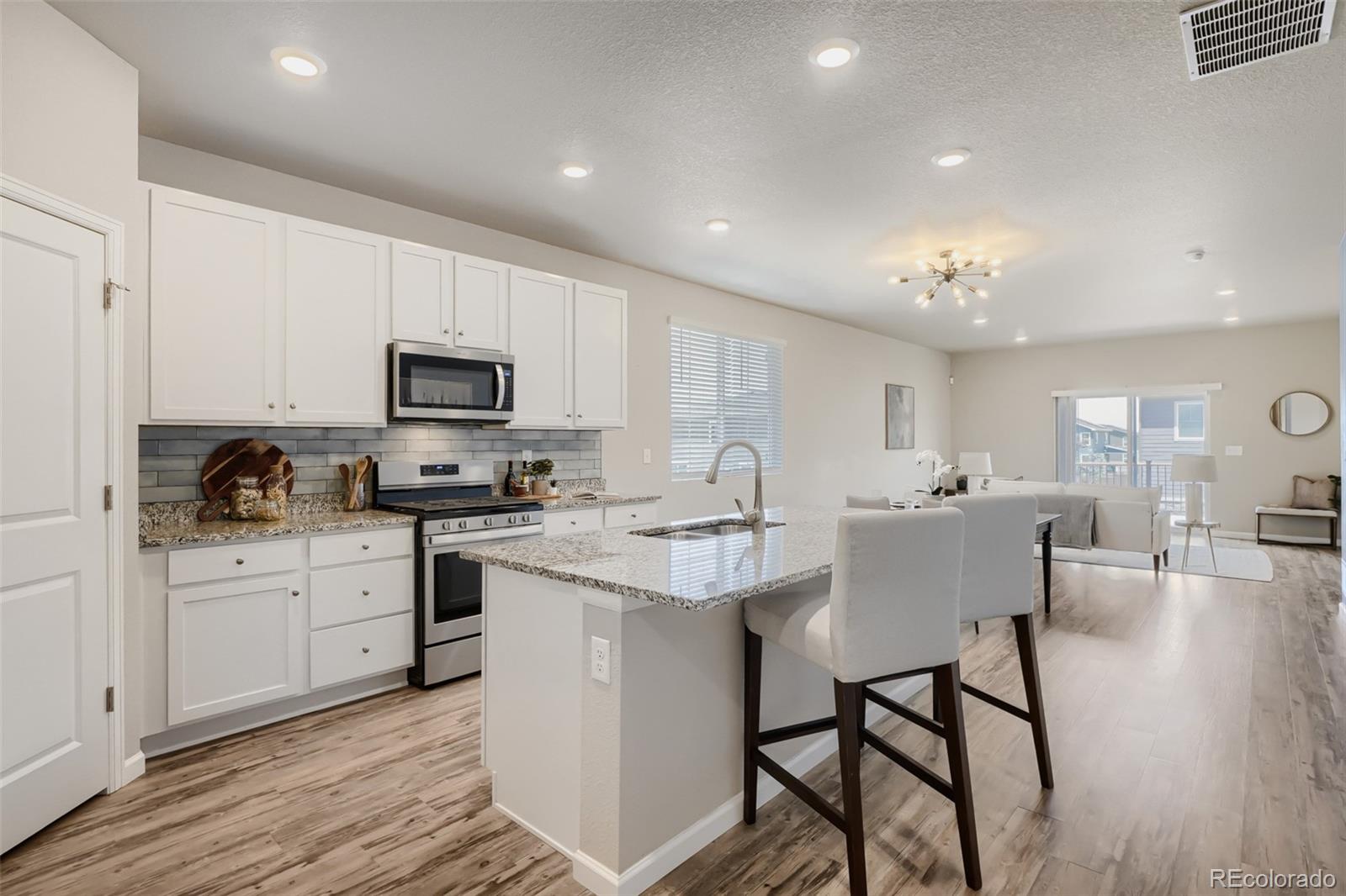 MLS Image #5 for 27205 e bayaud avenue,aurora, Colorado
