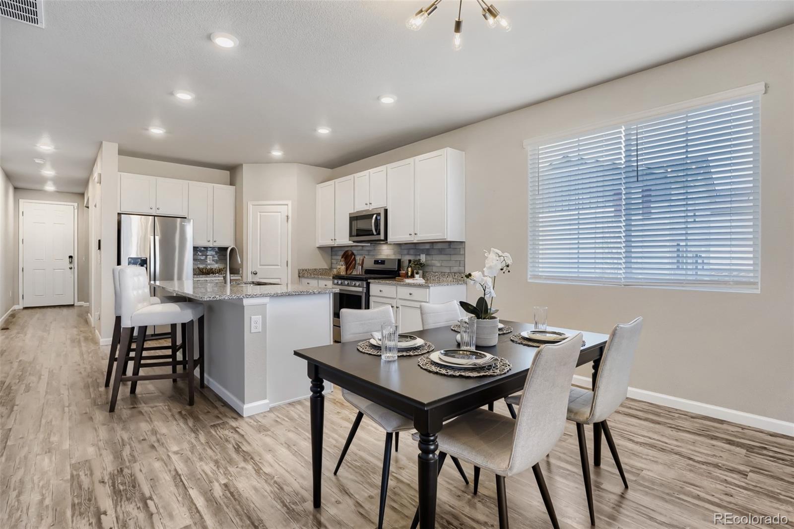 MLS Image #6 for 27205 e bayaud avenue,aurora, Colorado
