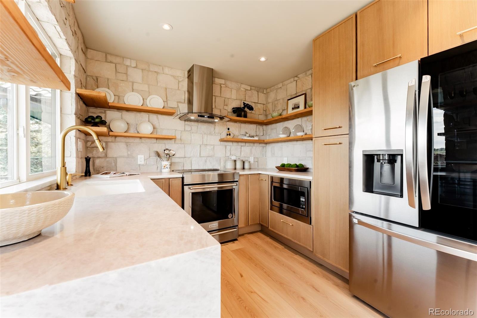 MLS Image #3 for 10542  mossrock run,littleton, Colorado