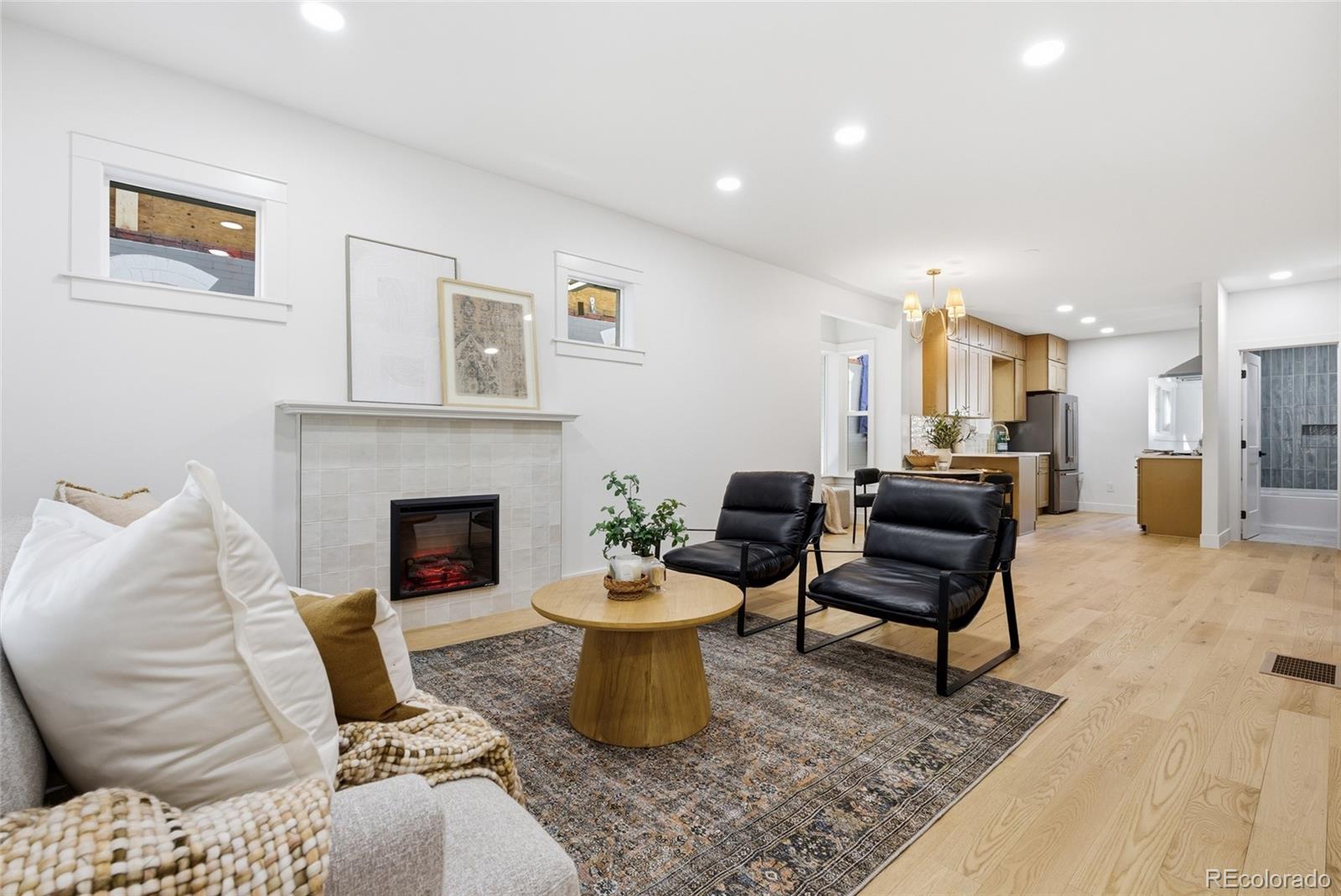 MLS Image #2 for 1539 s sherman street,denver, Colorado