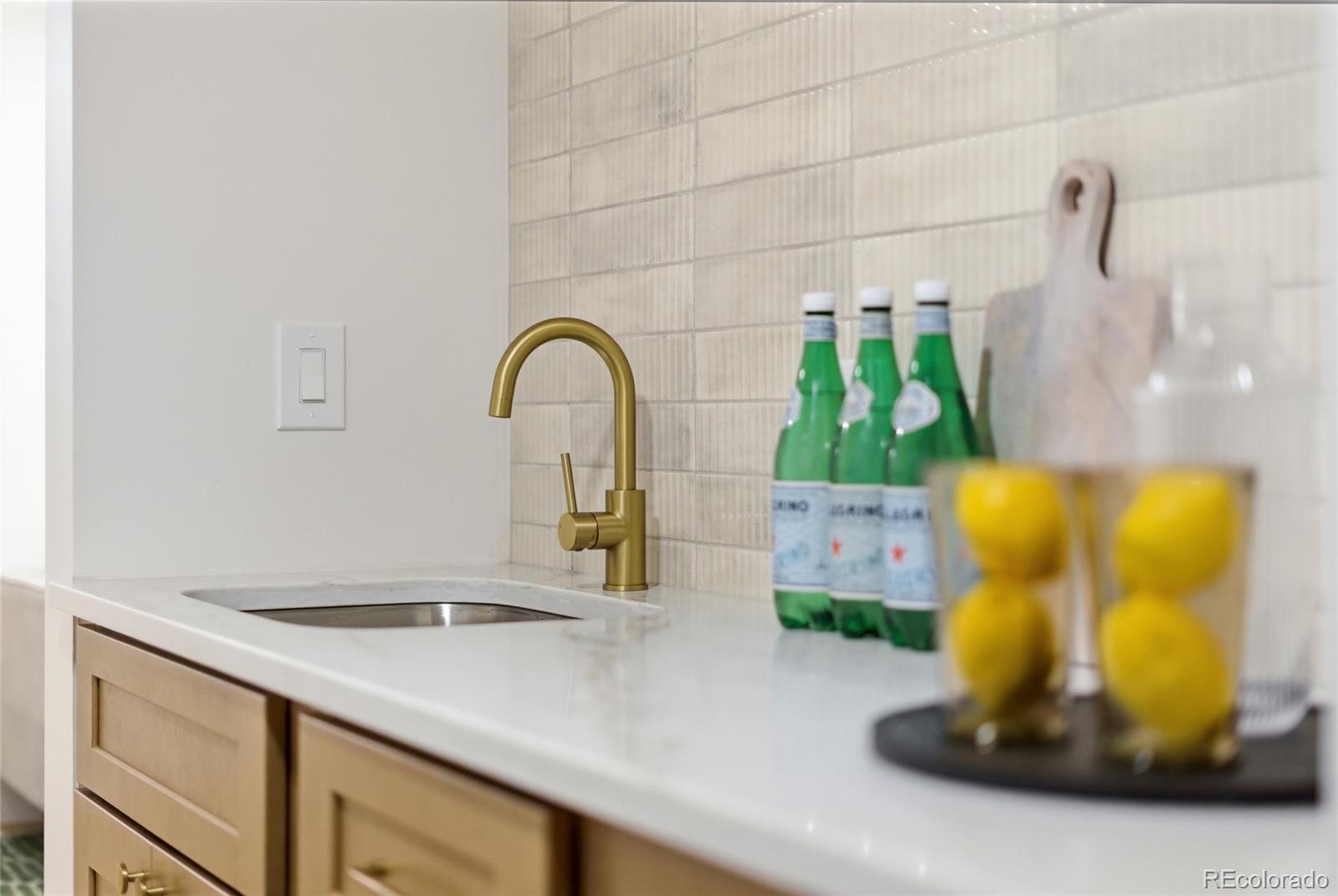 MLS Image #26 for 1539 s sherman street,denver, Colorado