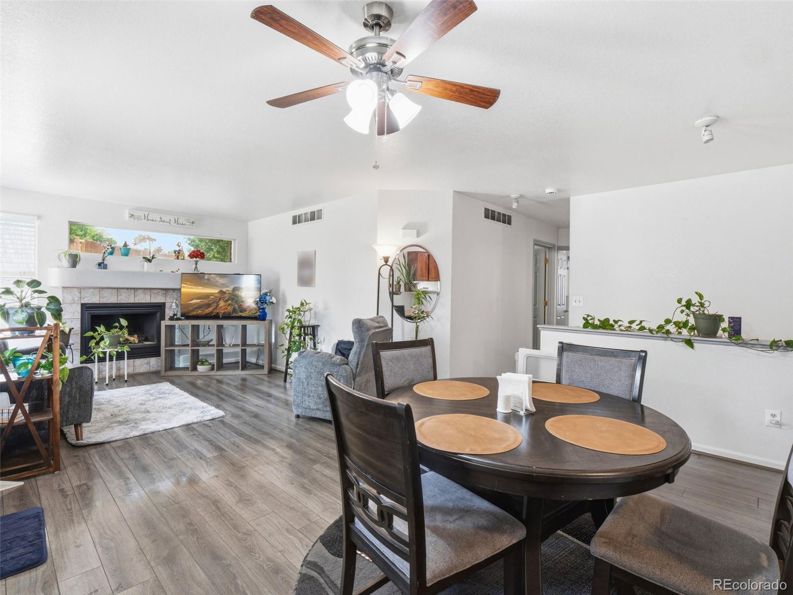 MLS Image #11 for 1960  espana way,aurora, Colorado