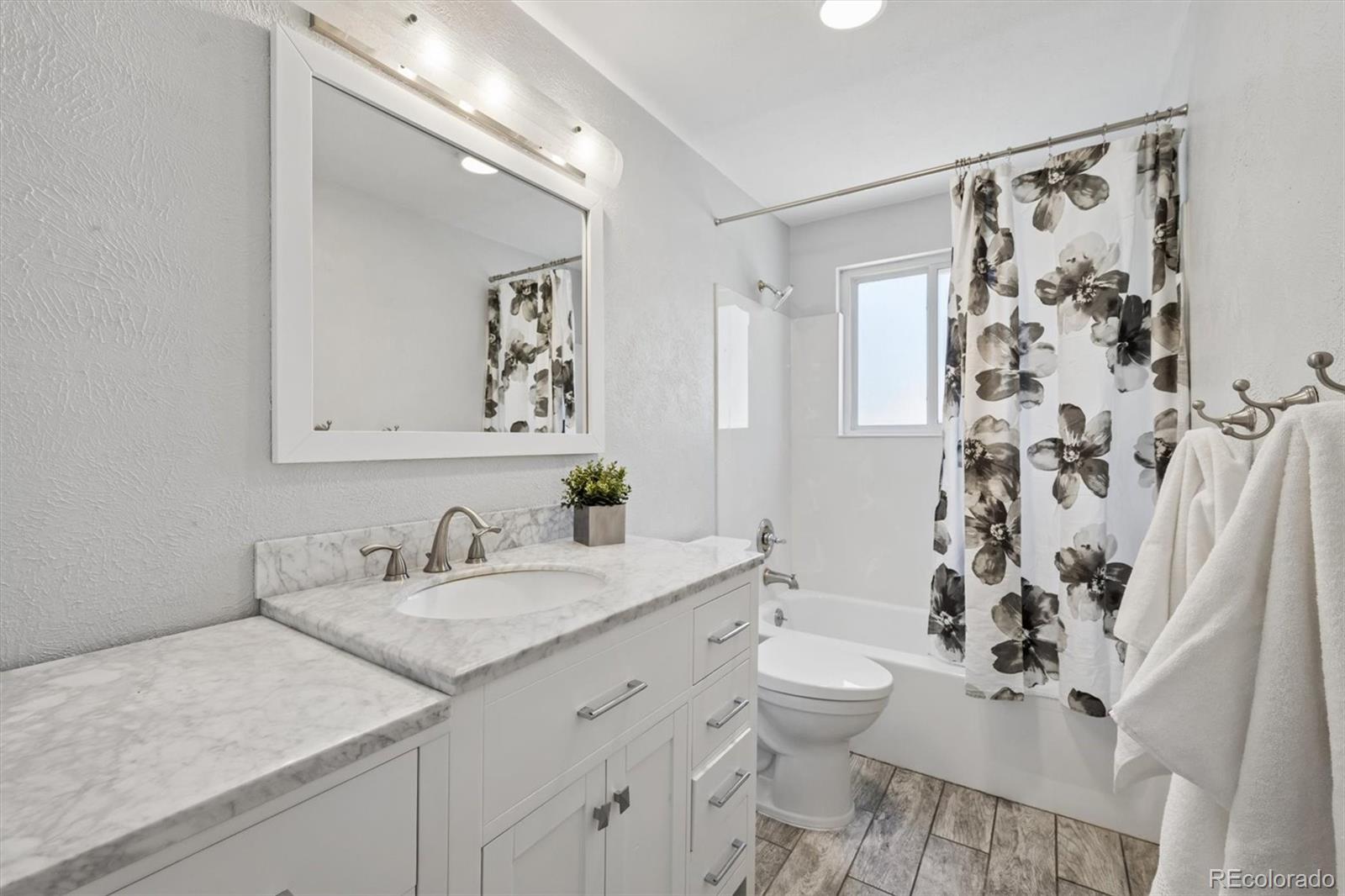 MLS Image #23 for 8352  yarrow court,arvada, Colorado