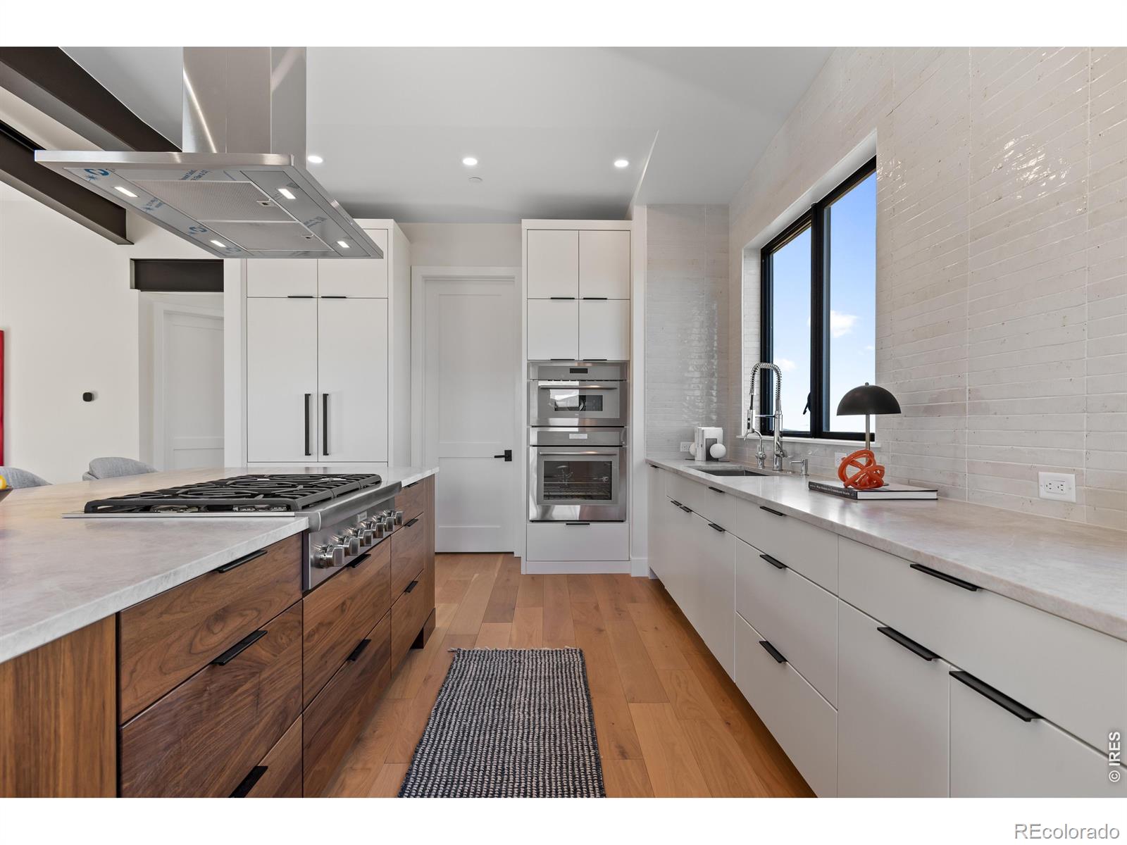 MLS Image #10 for 9578  mountain ridge drive,boulder, Colorado