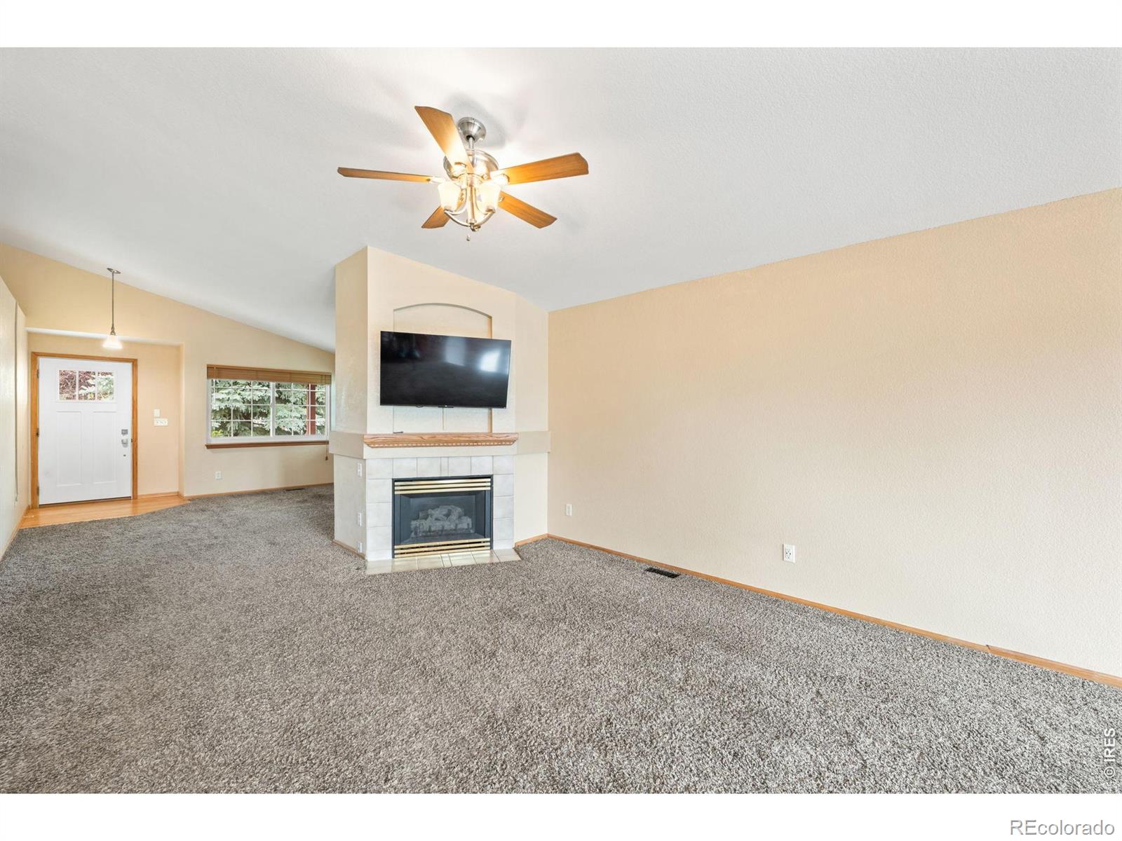 MLS Image #6 for 79  red oak court,erie, Colorado