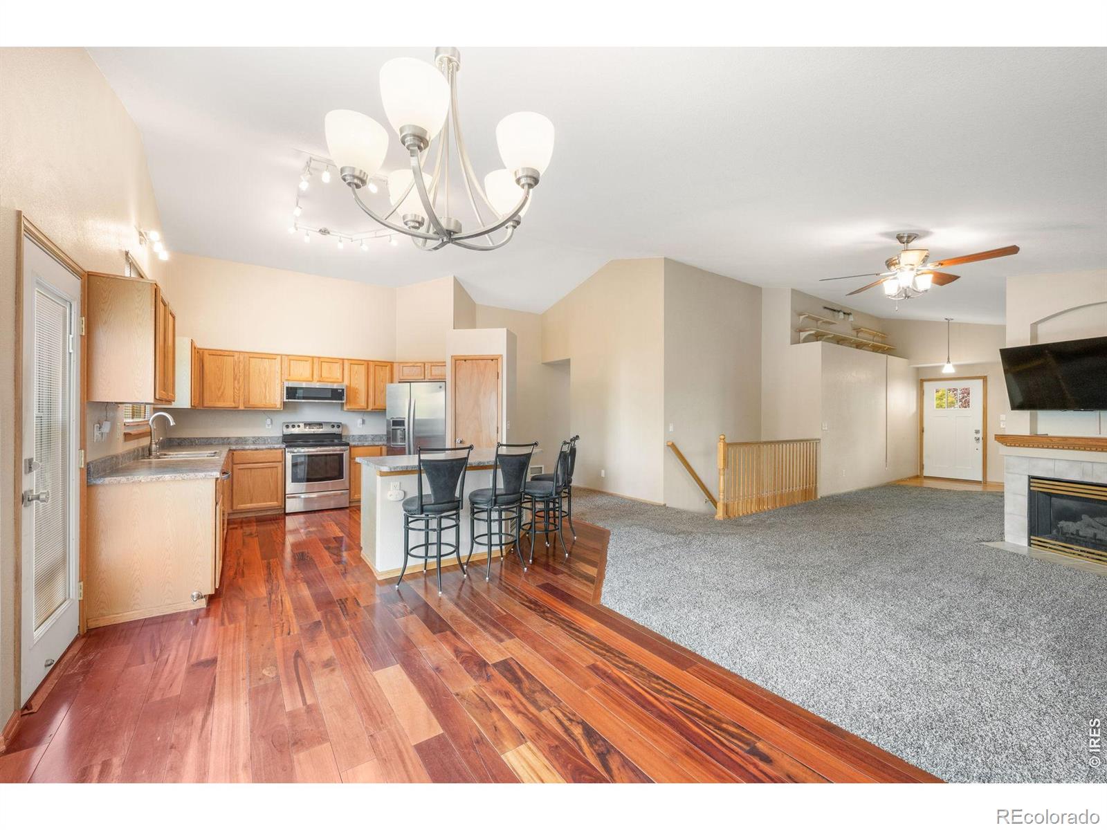 MLS Image #8 for 79  red oak court,erie, Colorado