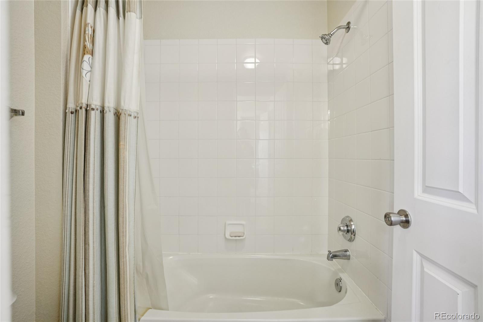 MLS Image #17 for 13247  red deer trail,broomfield, Colorado