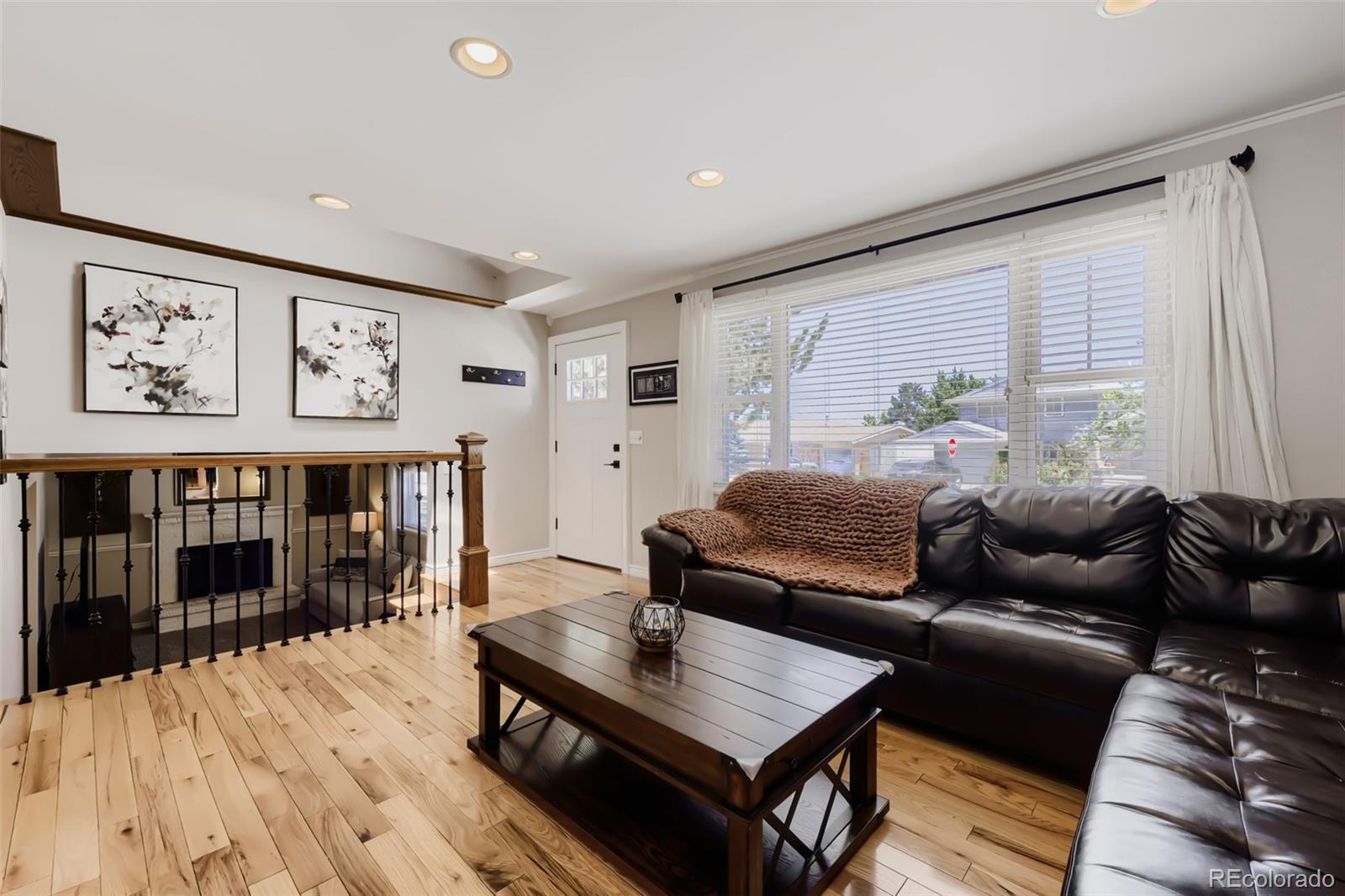 MLS Image #5 for 6221 s ash circle,centennial, Colorado
