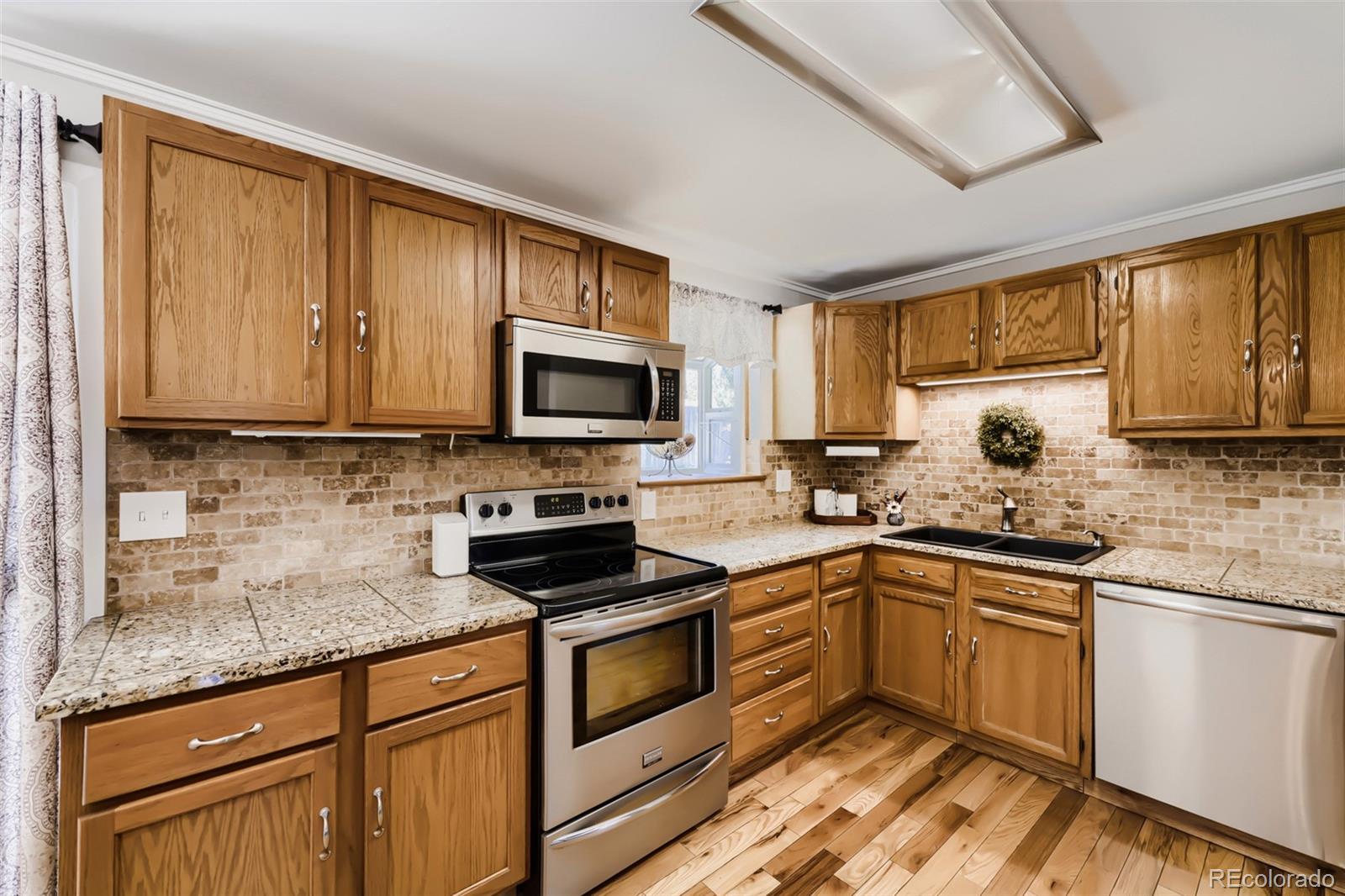 MLS Image #9 for 6221 s ash circle,centennial, Colorado