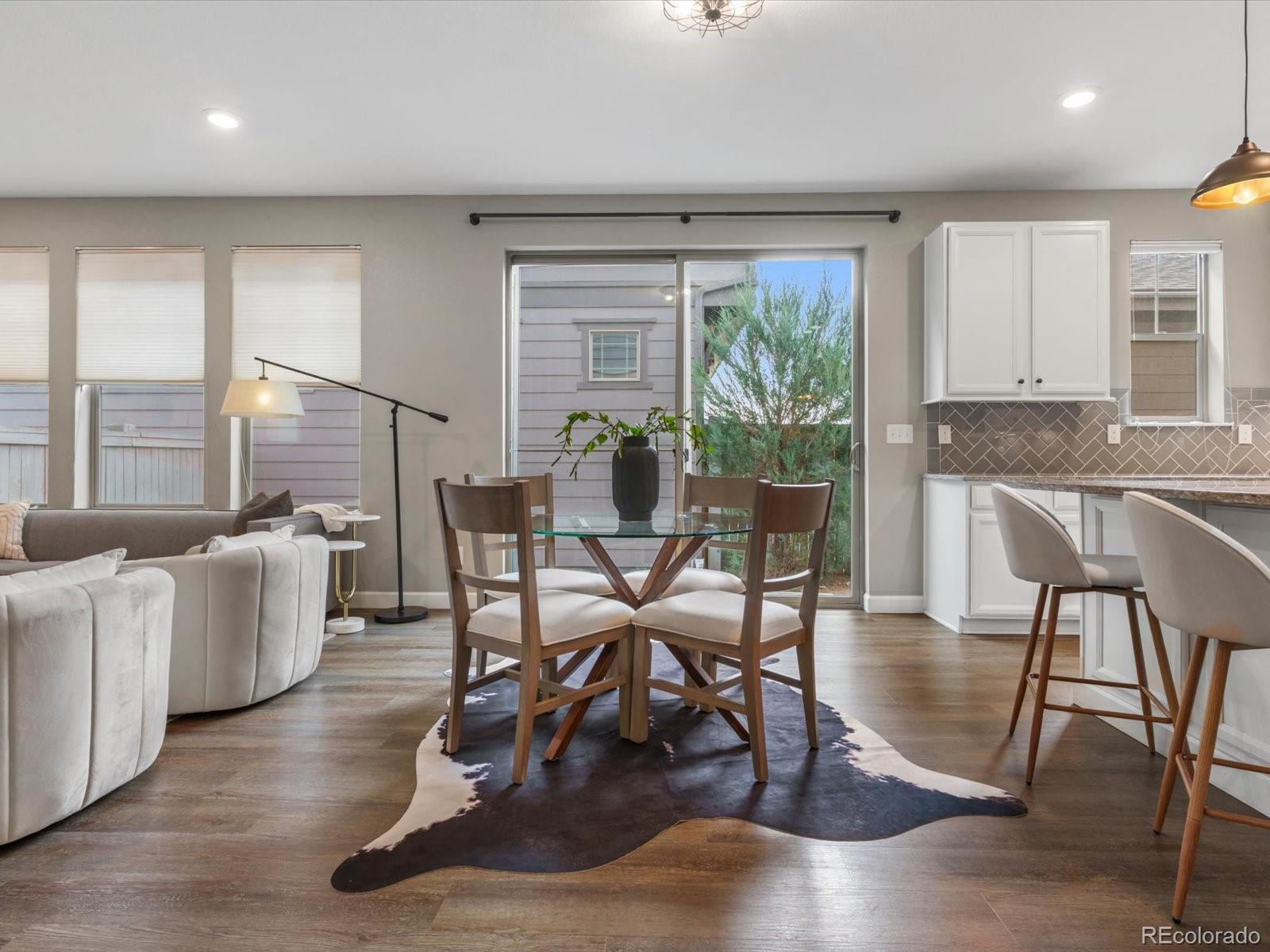 MLS Image #10 for 5815  boston court,denver, Colorado