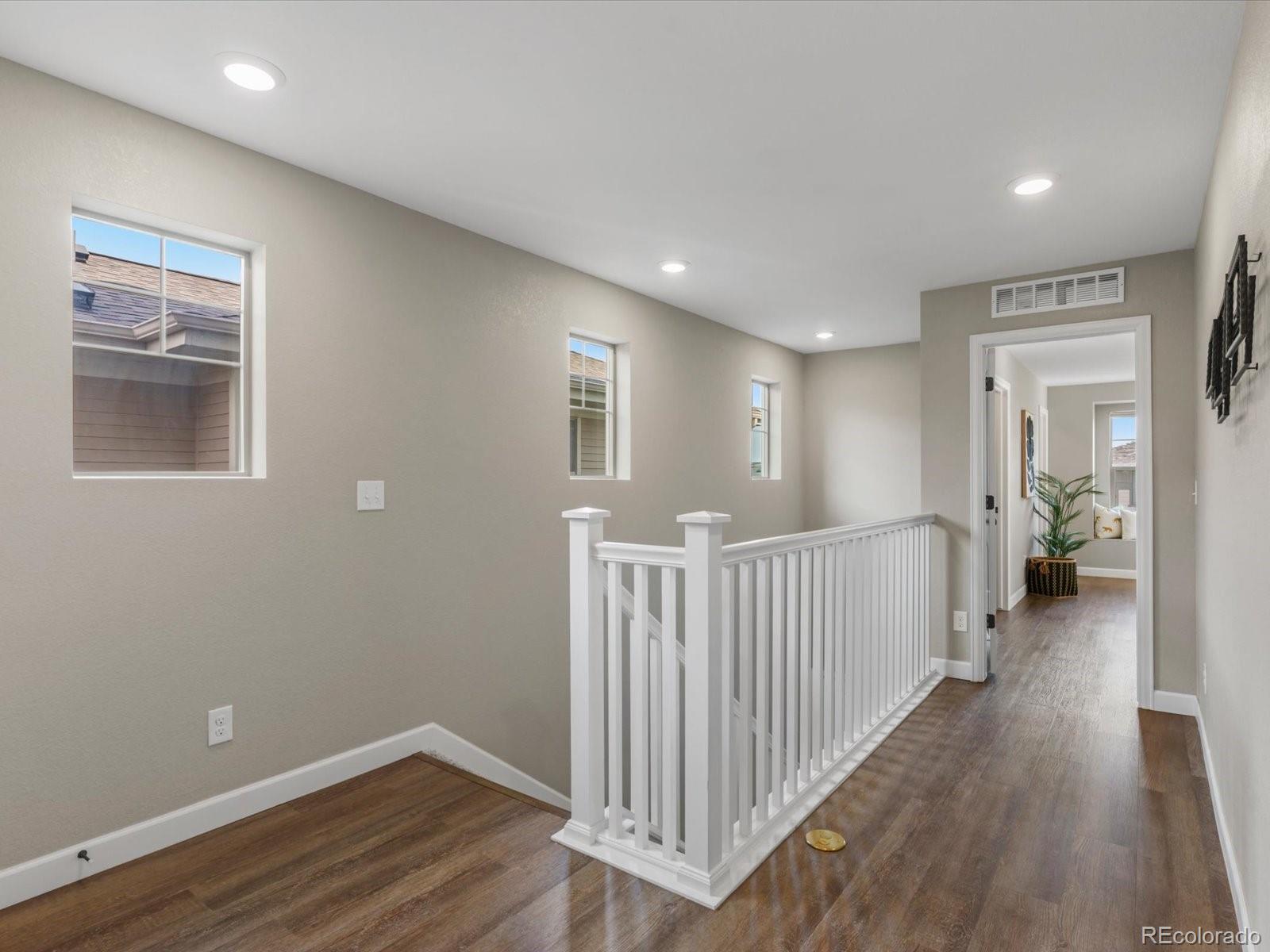 MLS Image #20 for 5815  boston court,denver, Colorado