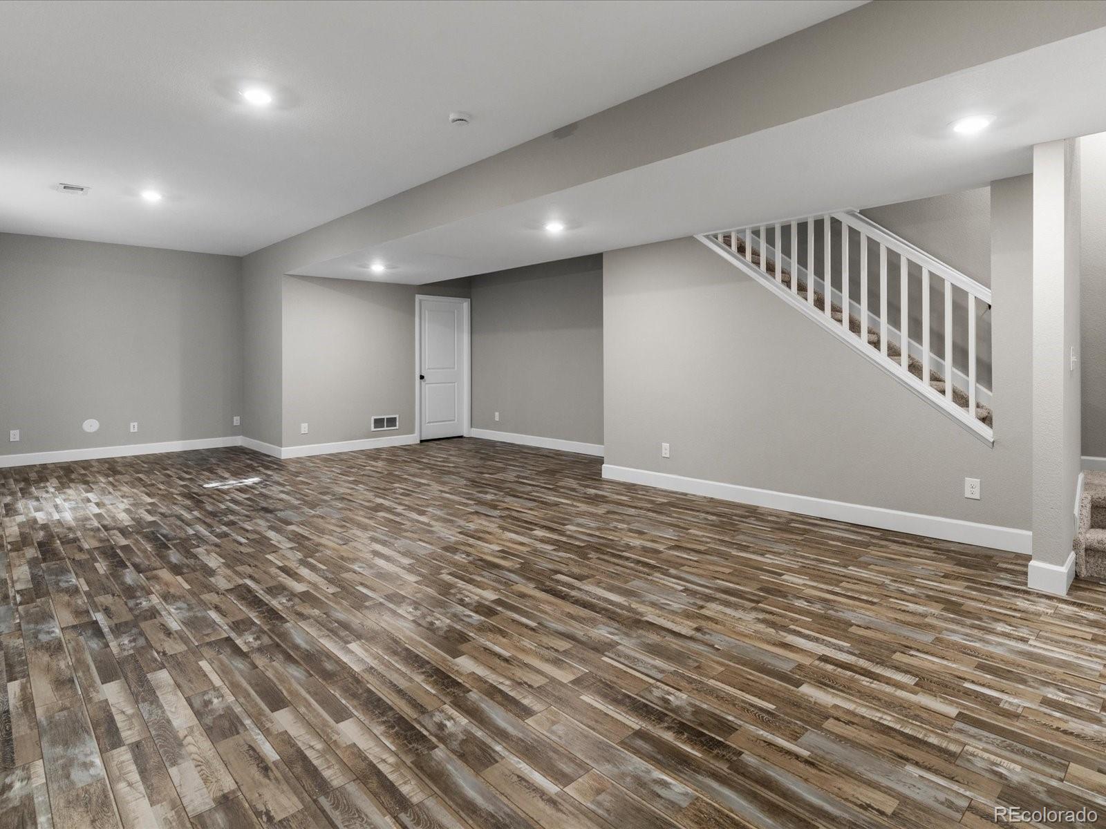 MLS Image #33 for 5815  boston court,denver, Colorado