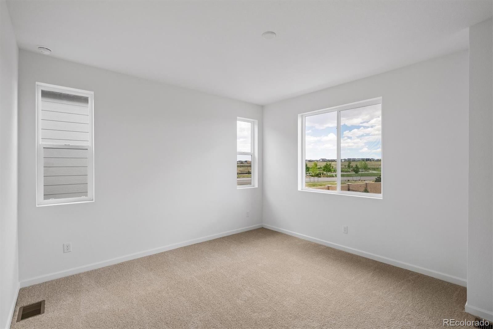 MLS Image #17 for 24185 e 30th place,aurora, Colorado