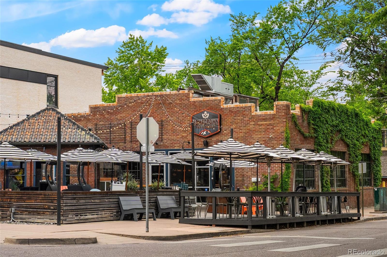 MLS Image #33 for 3132 e florida avenue,denver, Colorado