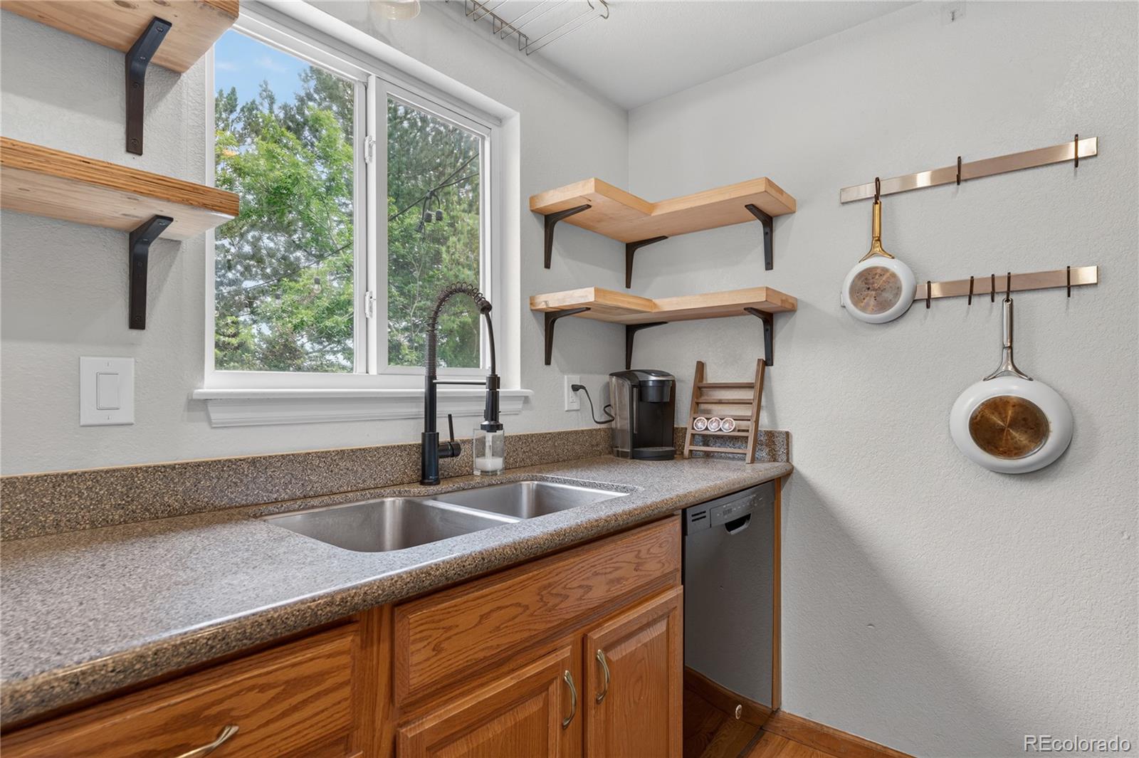 MLS Image #10 for 6282  yank court,arvada, Colorado