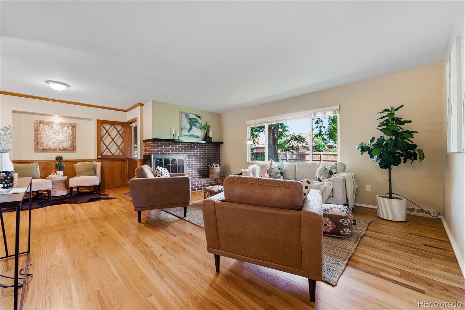 MLS Image #3 for 6655 e amherst avenue,denver, Colorado