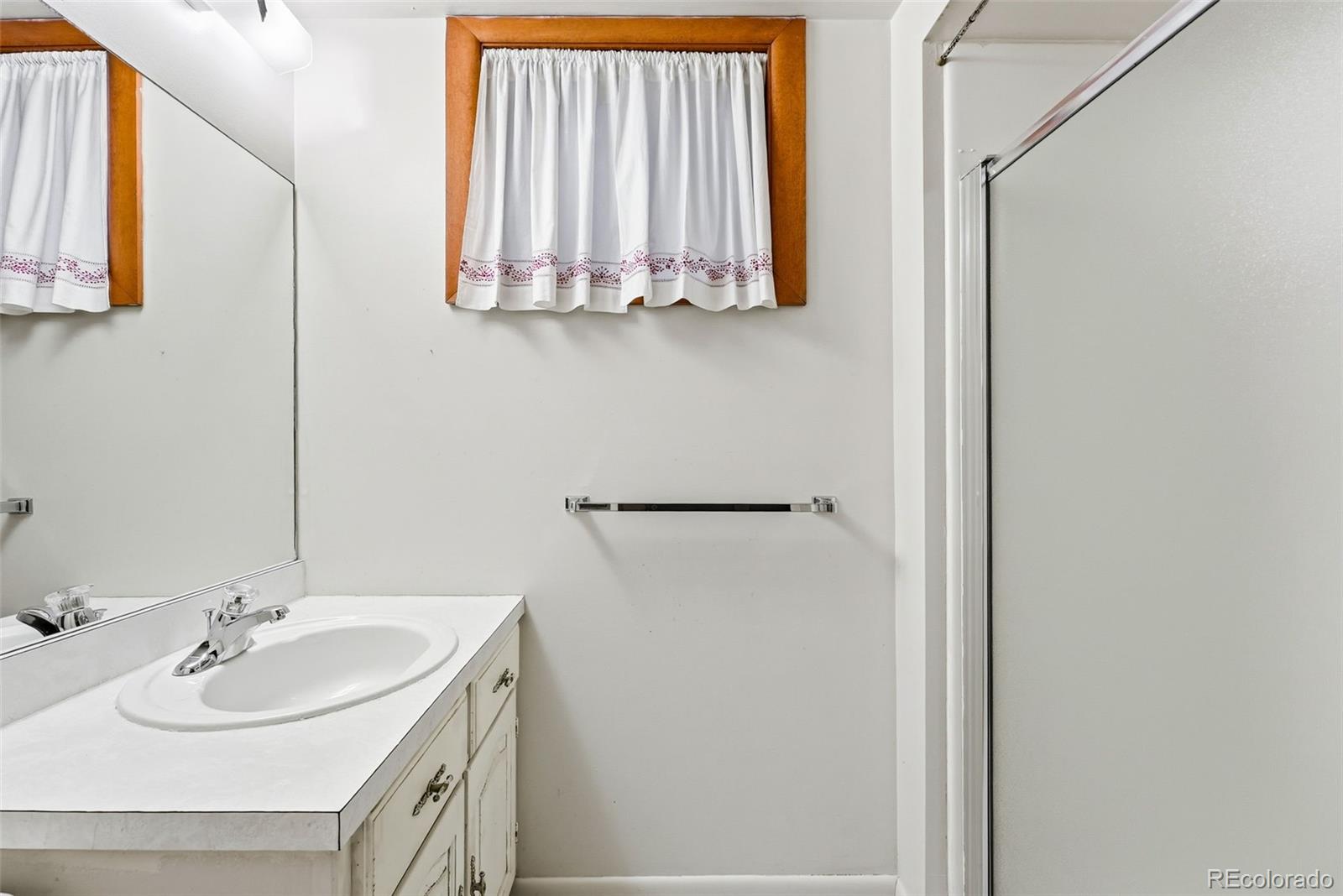 MLS Image #32 for 6655 e amherst avenue,denver, Colorado