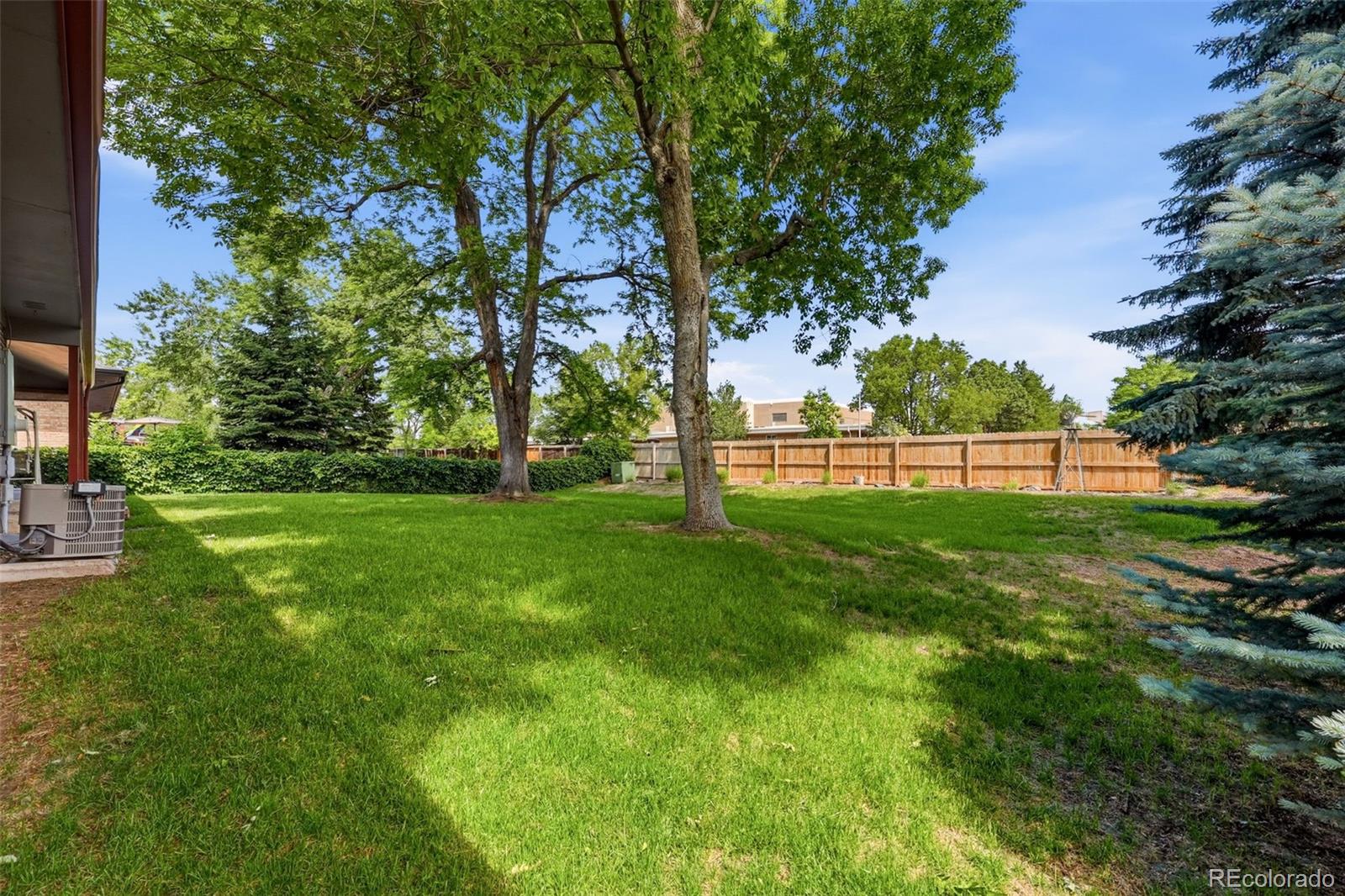 MLS Image #39 for 6655 e amherst avenue,denver, Colorado