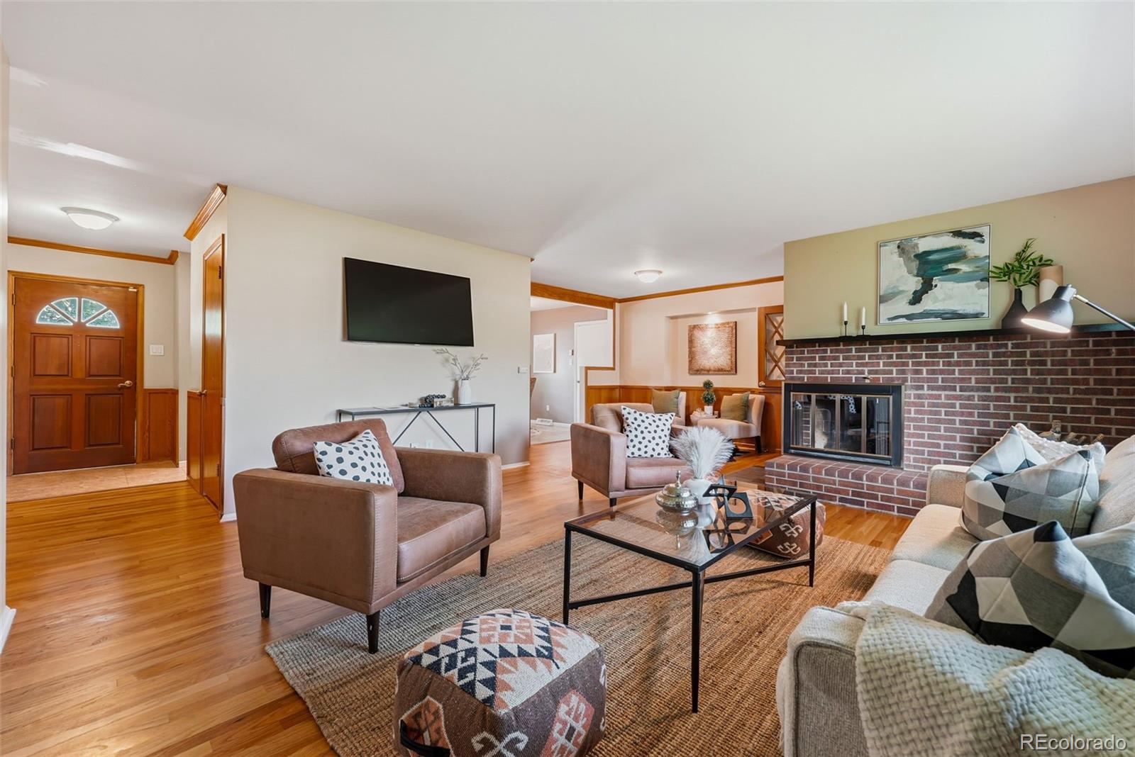 MLS Image #5 for 6655 e amherst avenue,denver, Colorado