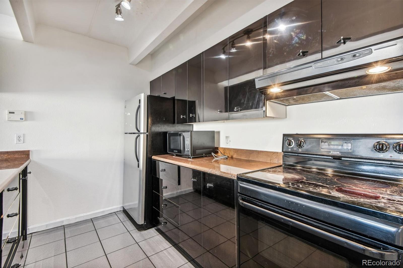 MLS Image #10 for 777 n washington street 708,denver, Colorado