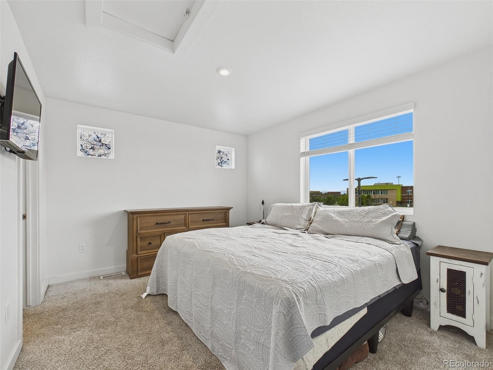 MLS Image #19 for 5033 n walden way,denver, Colorado