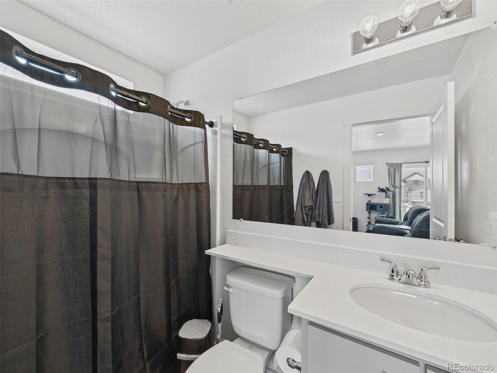 MLS Image #28 for 5033 n walden way,denver, Colorado