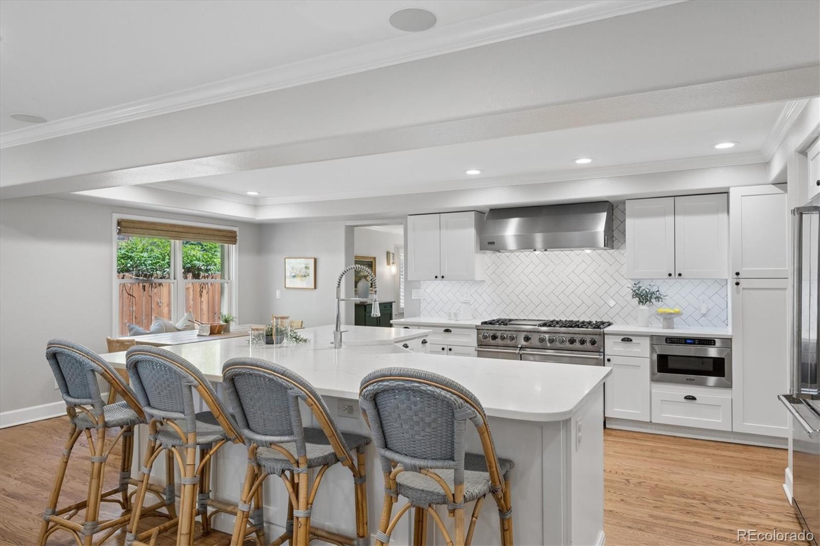 MLS Image #6 for 575 s high street,denver, Colorado
