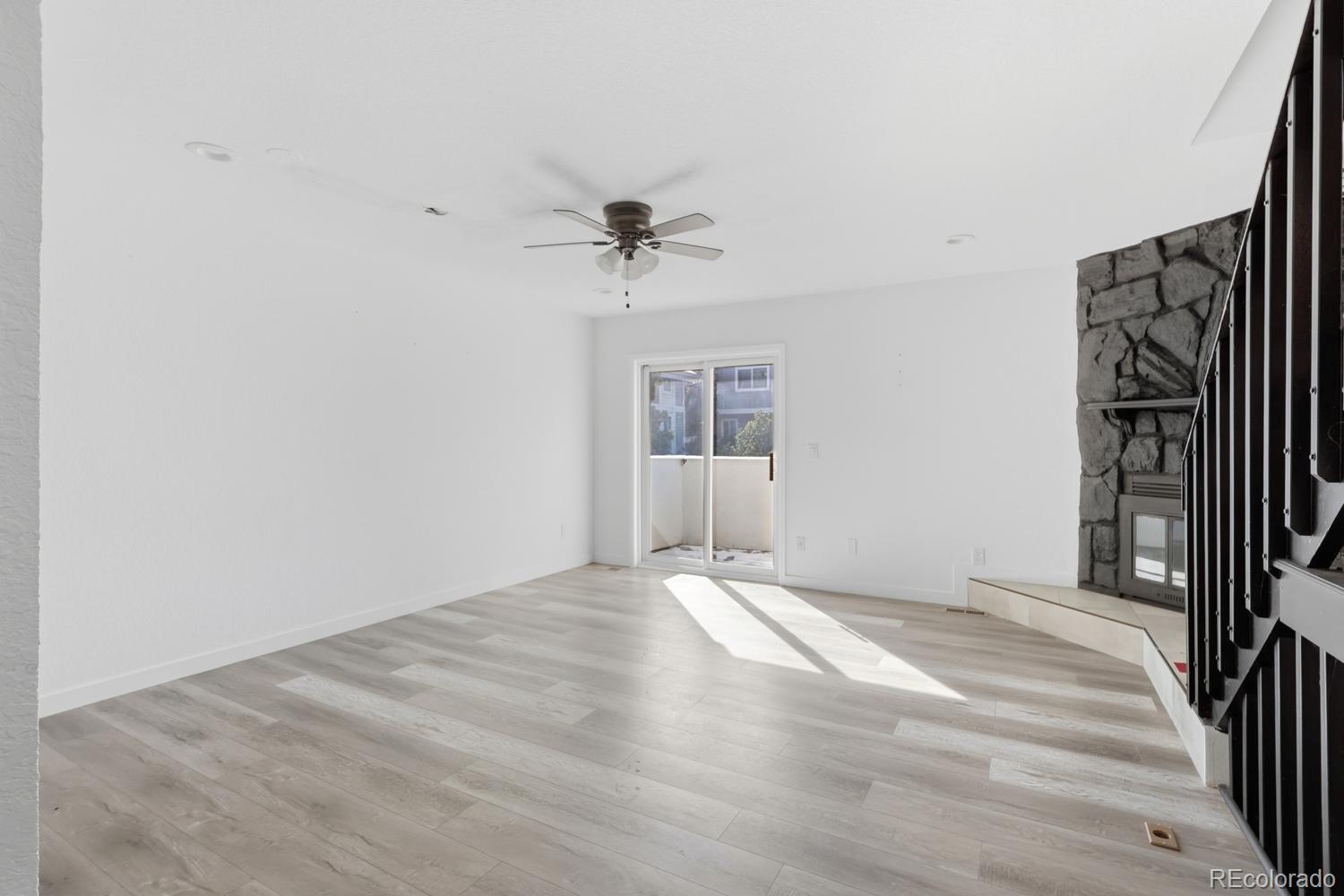 MLS Image #3 for 20 s nome street b,aurora, Colorado