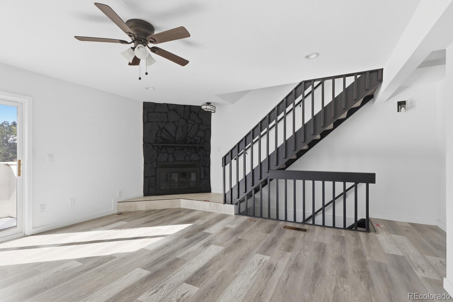 MLS Image #6 for 20 s nome street b,aurora, Colorado