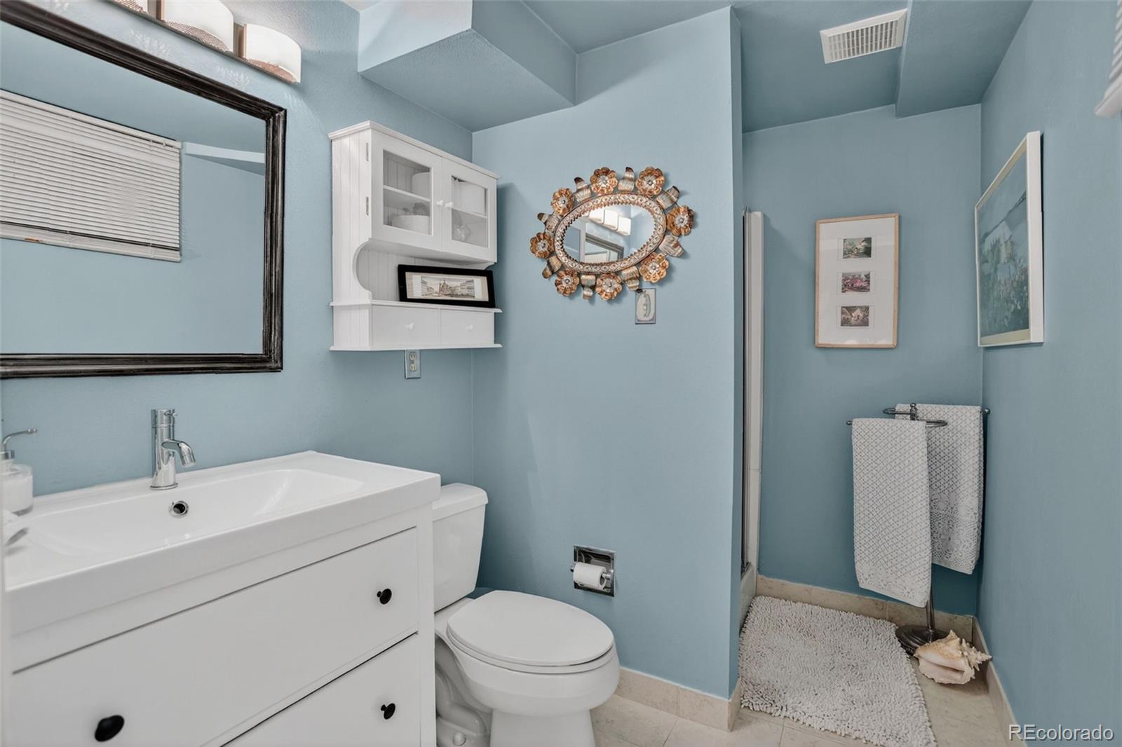 MLS Image #34 for 3203 s milwaukee street,denver, Colorado