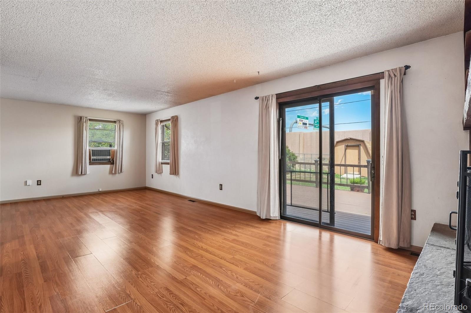 MLS Image #3 for 11040  acoma street,northglenn, Colorado