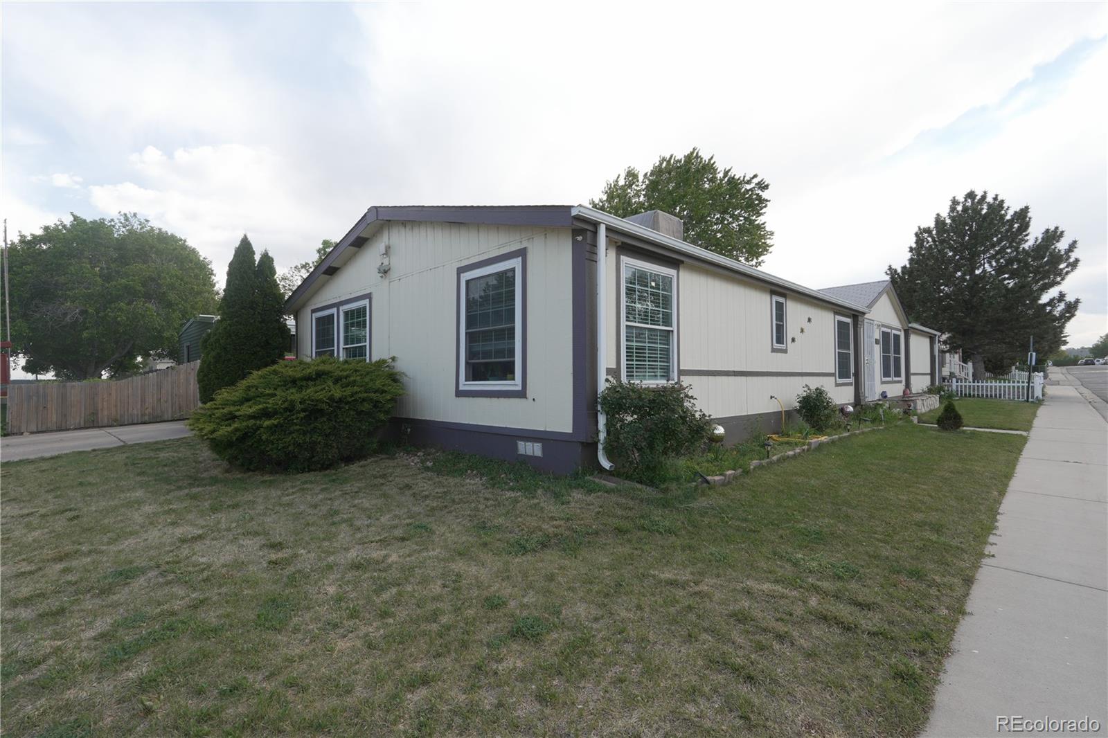 MLS Image #1 for 8391  garfield circle,denver, Colorado